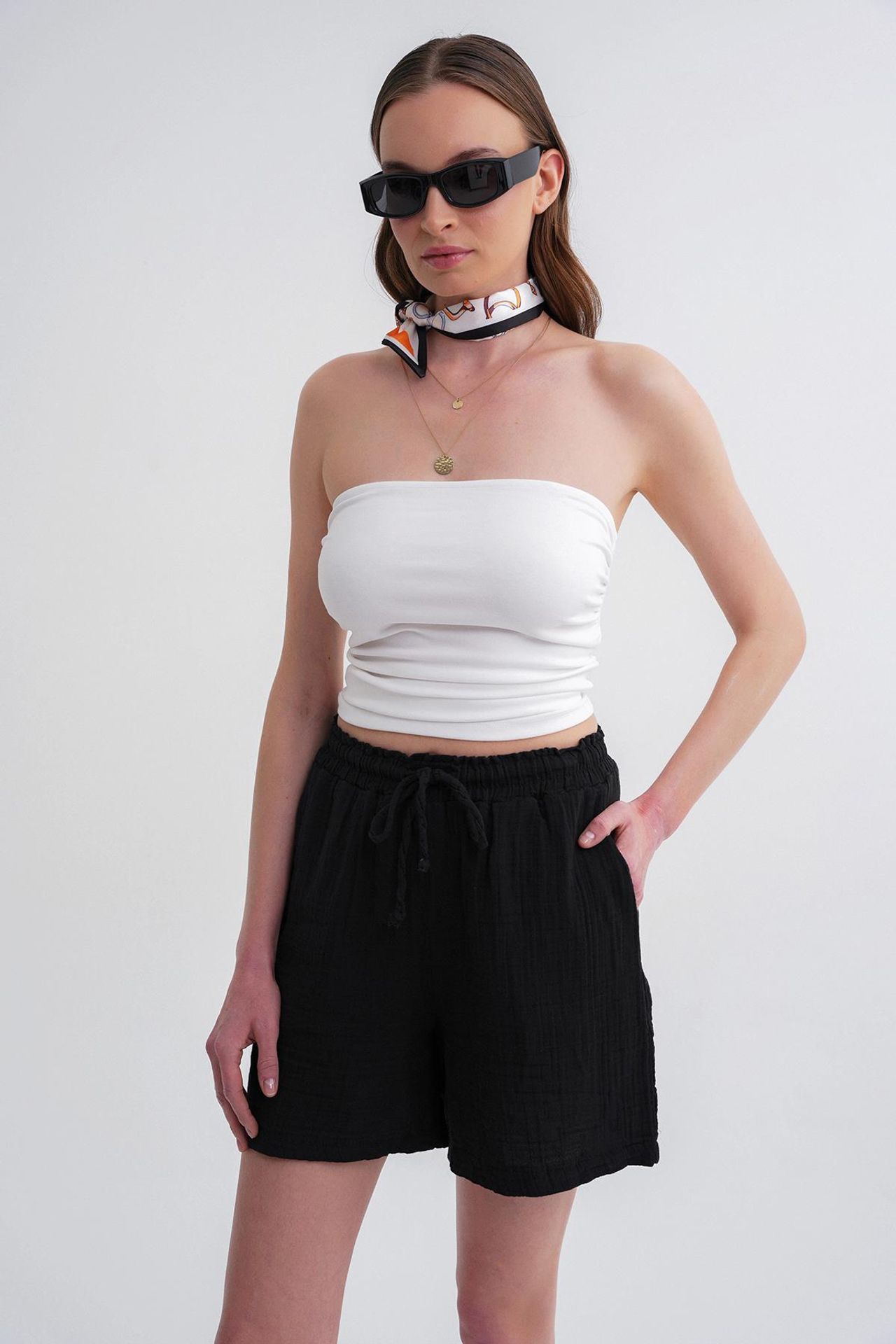 Mixray High-Waist Textured Wide-Leg Shorts
