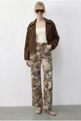 Multicolour