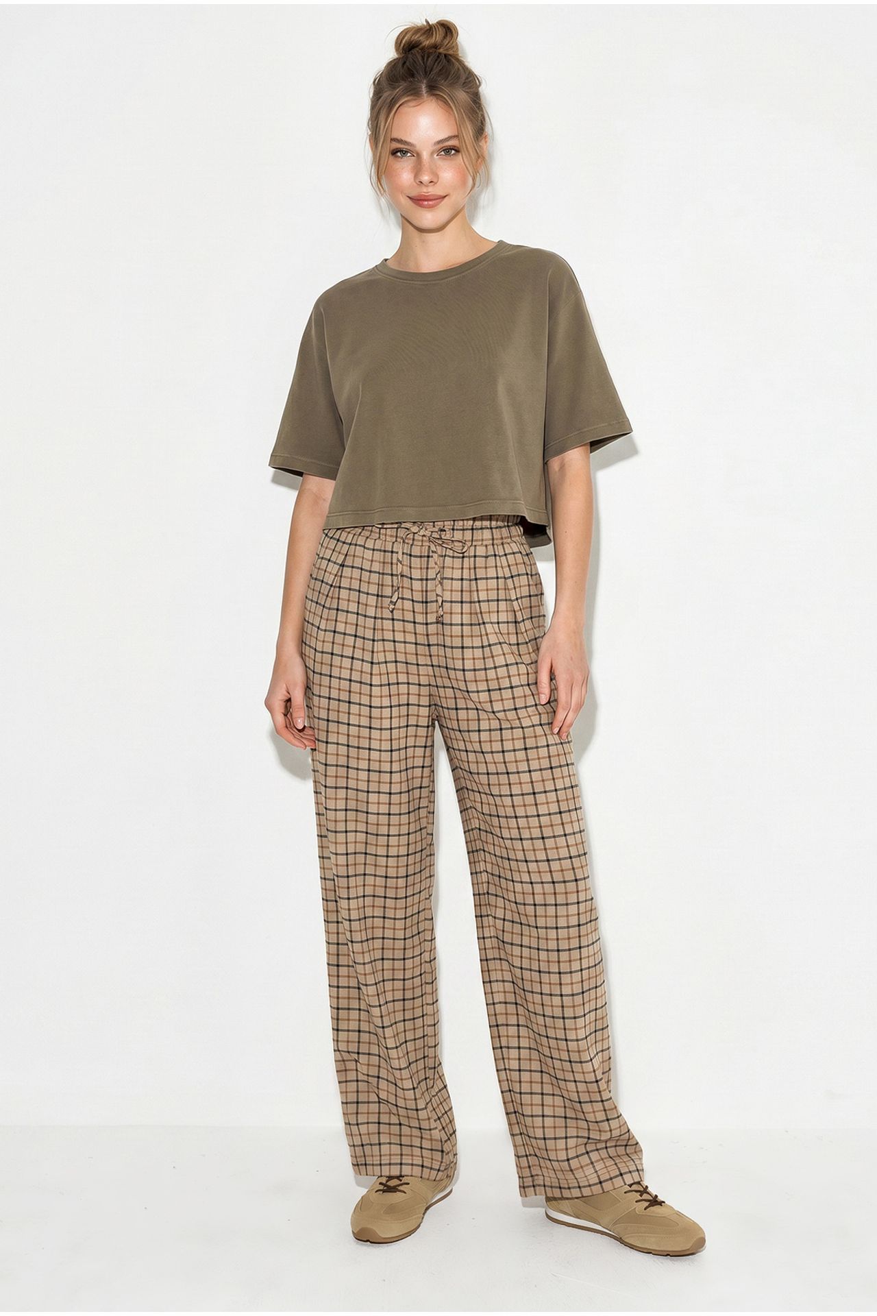 LUCCI Women's Plaid Wide-Leg Trousers 3