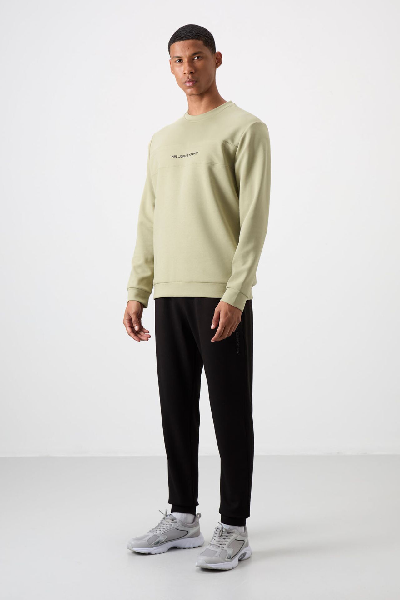 TOMMY Printed Fleece Sweatshirt And Pants Set 5