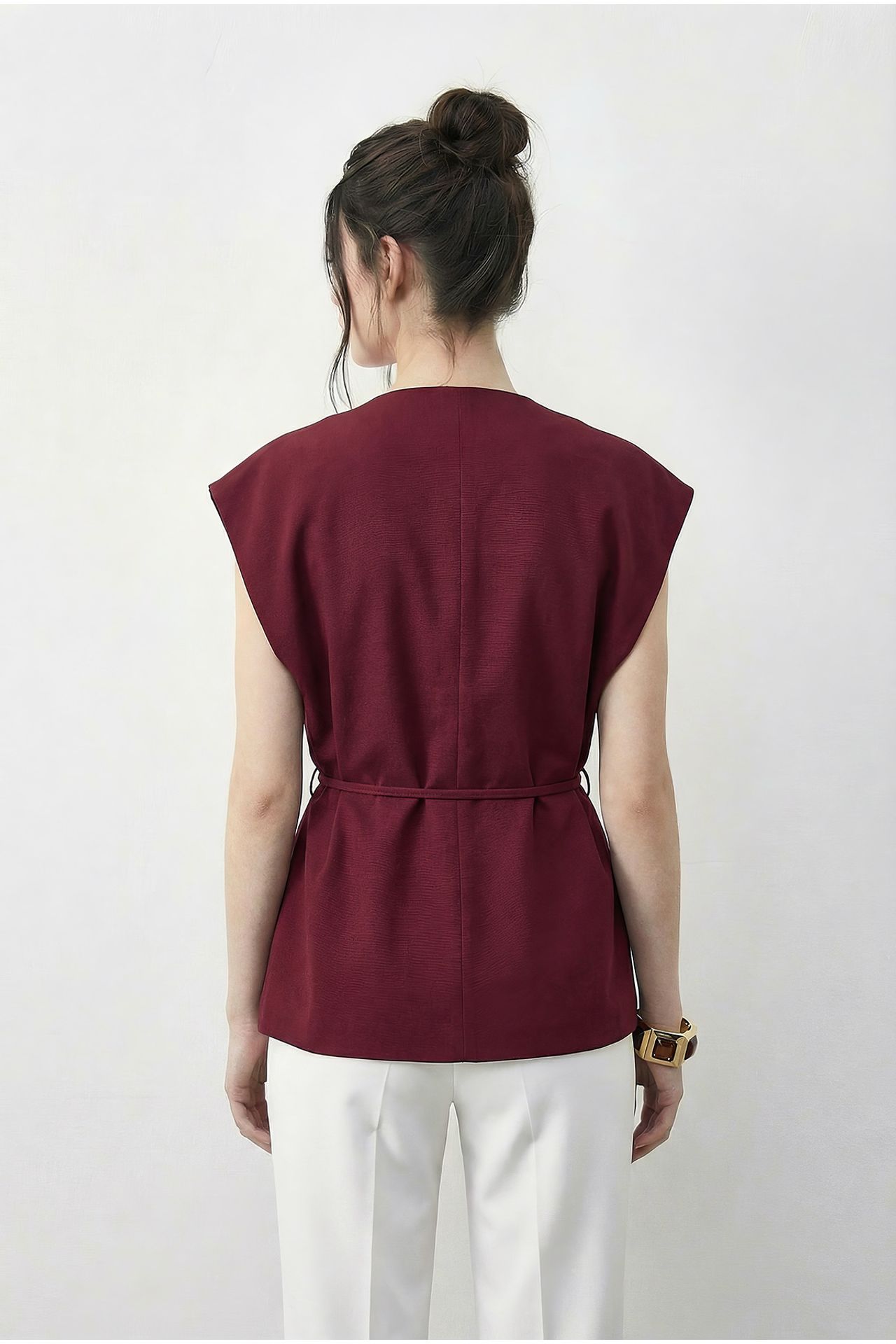 LUCCI Belted V-Neck Crepe Waistcoat 4