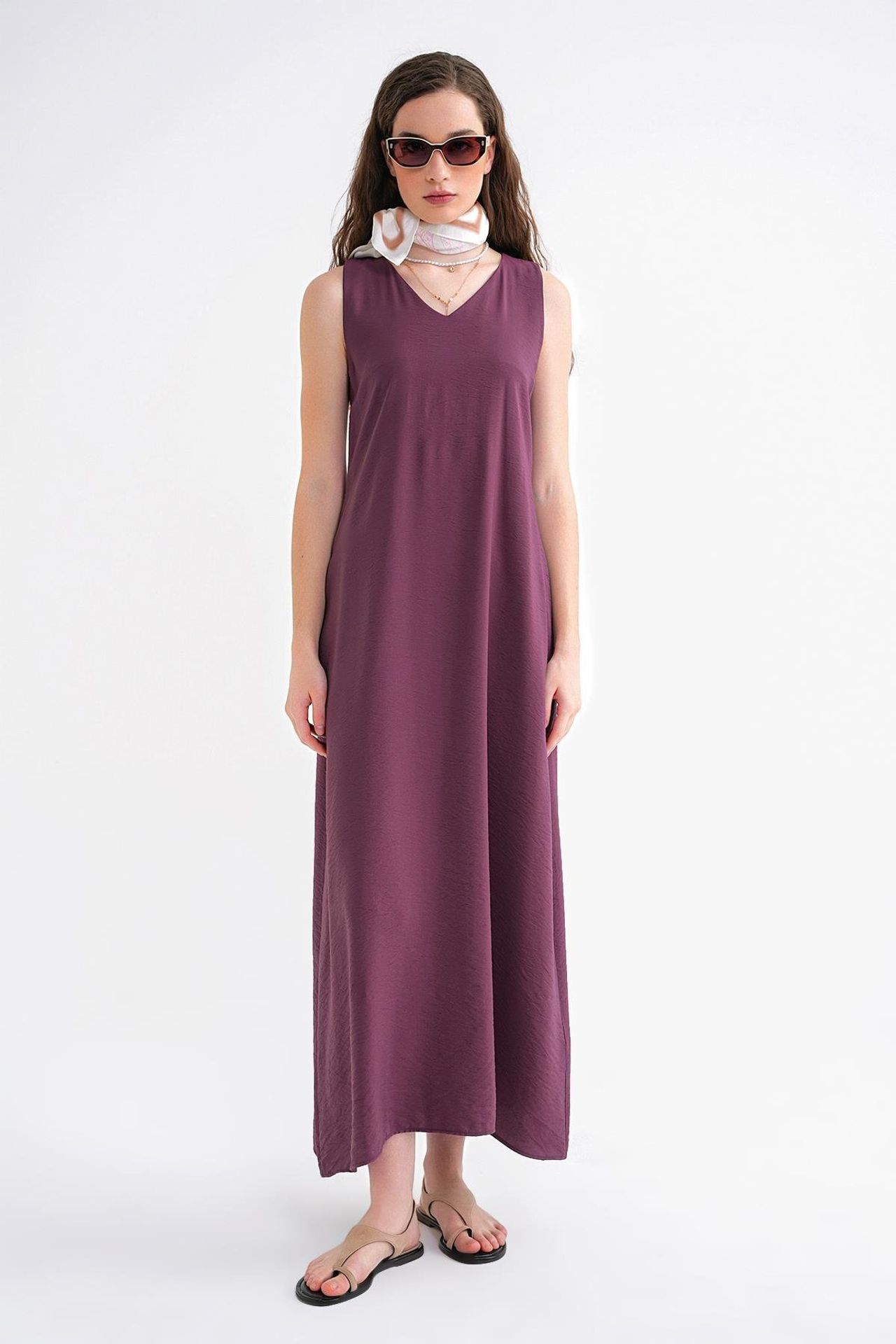Mixray V-Neck Sleeveless Maxi Dress with Pockets 1