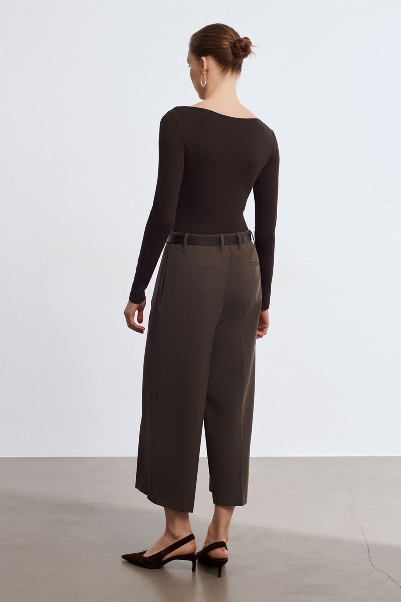 DILVIN Slim Fit Kayık Yaka Body 2