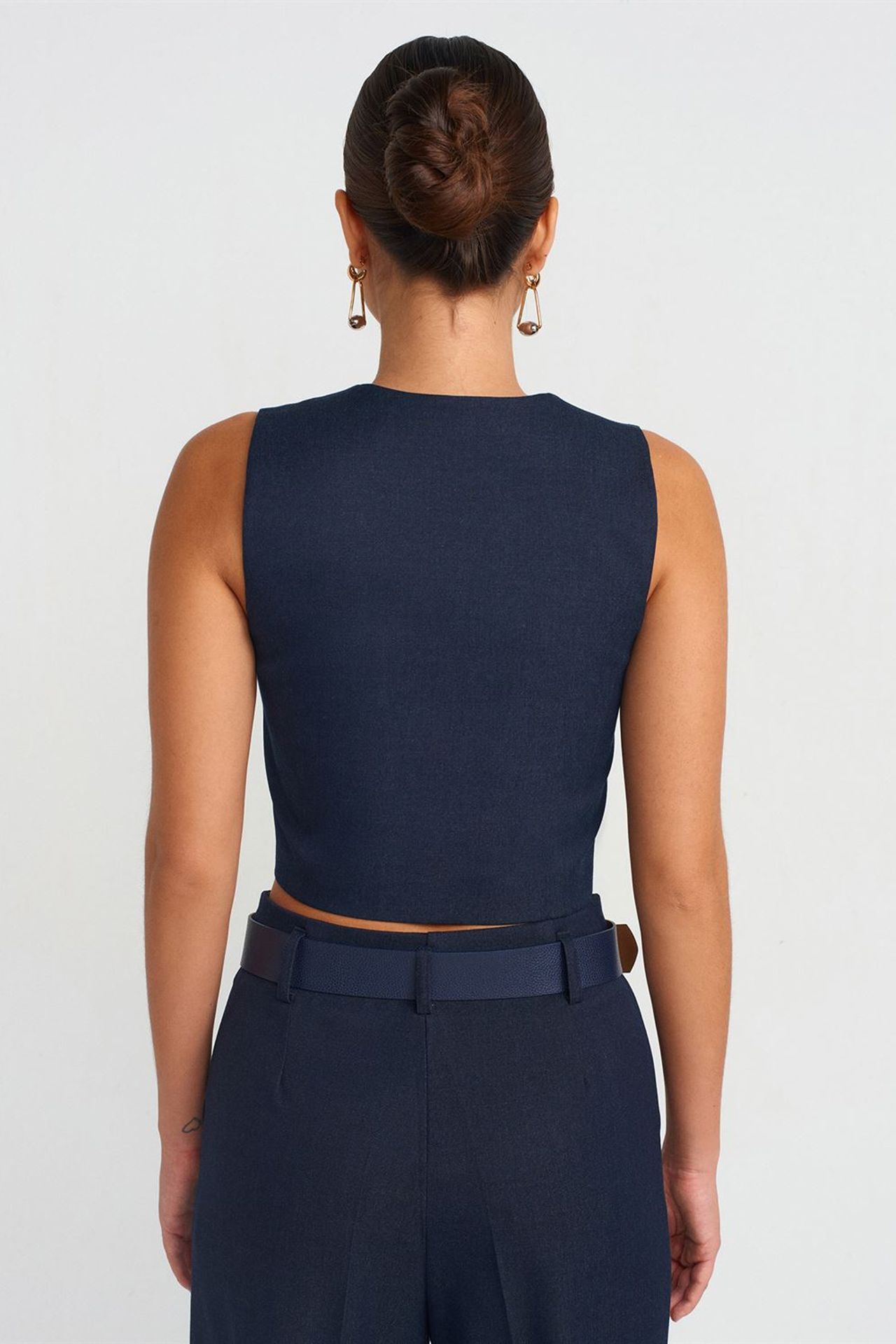 DILVIN Women’s Fitted Cropped Waistcoat 2