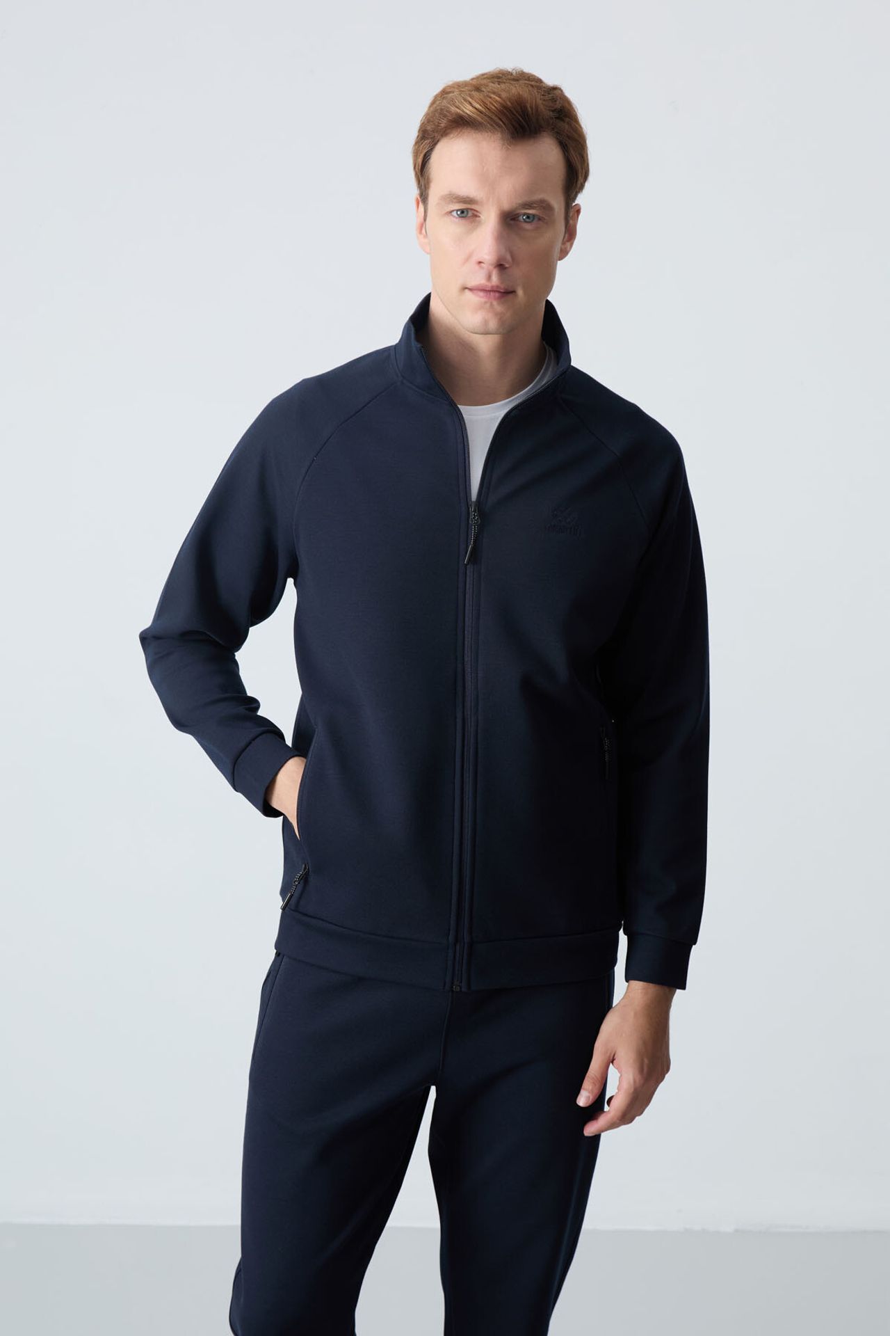 TOMMY Men's Color-blocked Knit Active Set 2