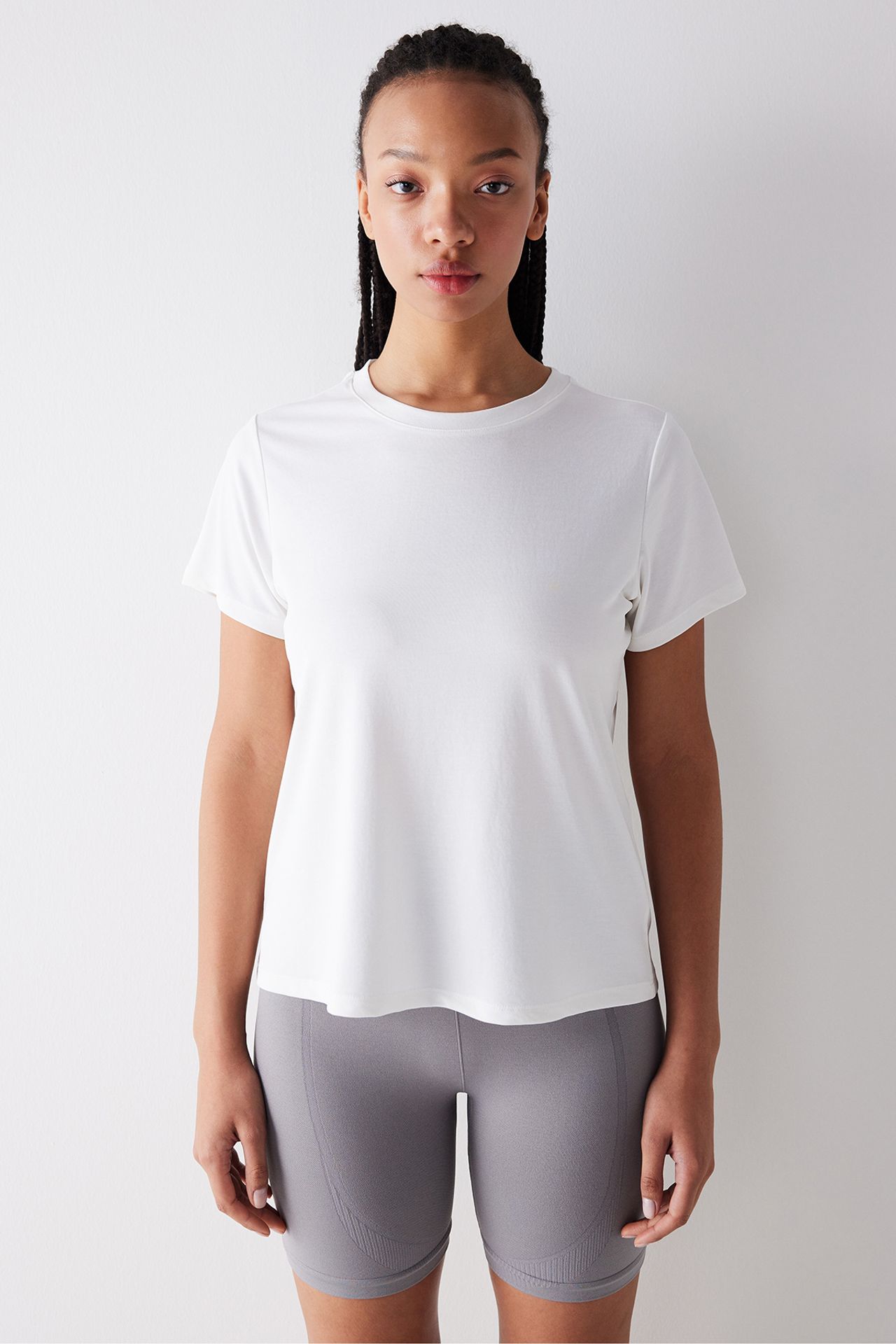 PENTI Broken Crew Neck Loose Modal T-Shirt 3