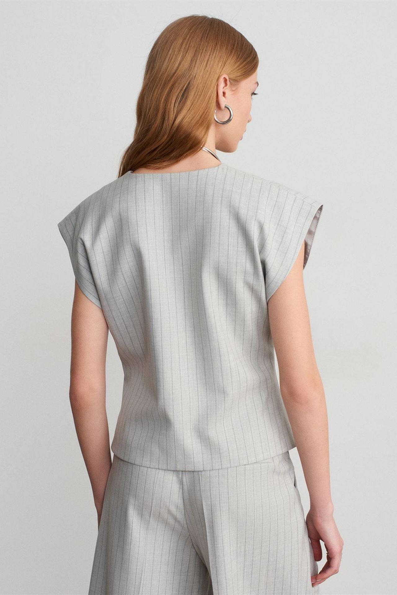 DILVIN Striped V-neck Woven Waistcoat 2