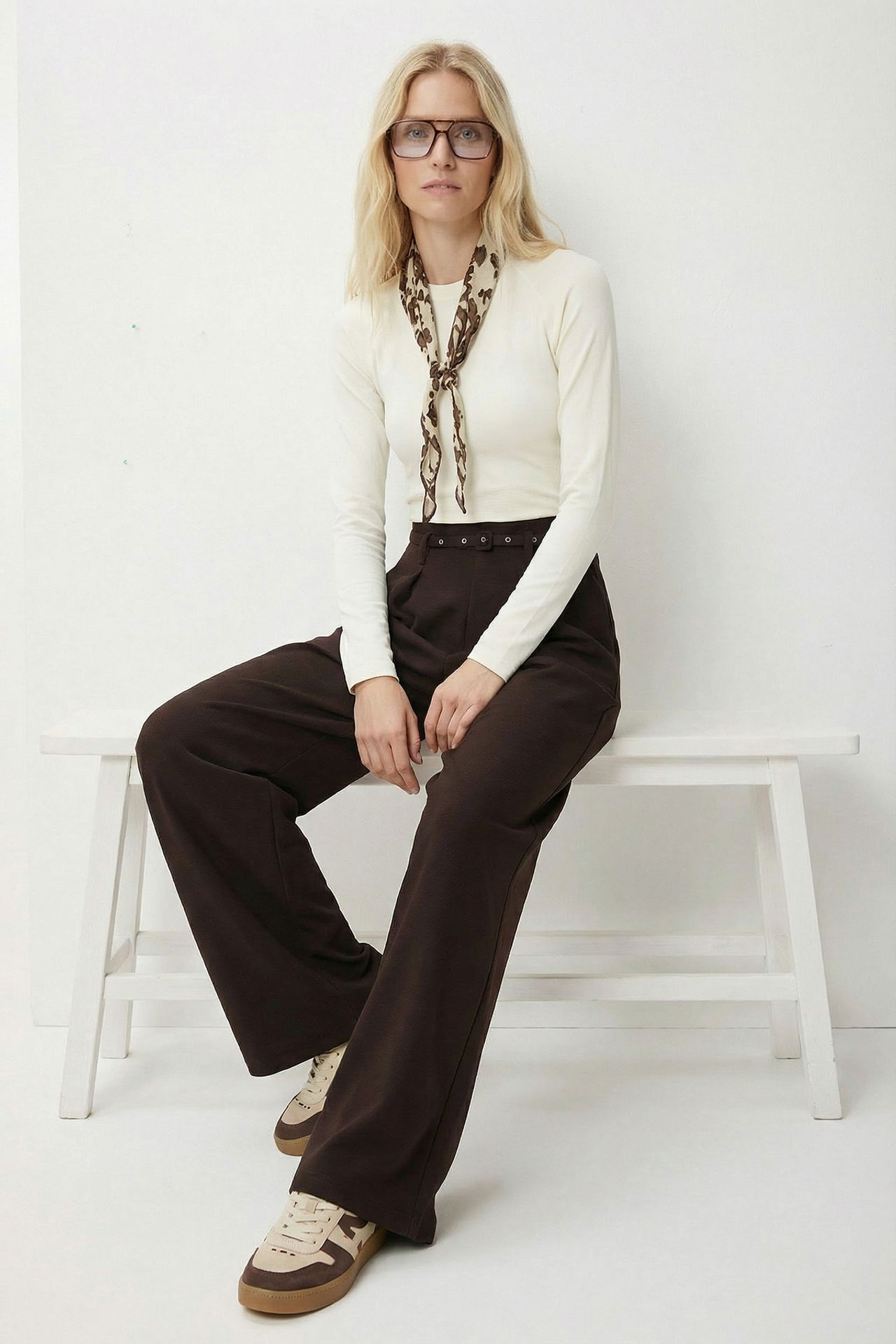 ISTANBUL Pleated Belted Wide Leg Trousers 2