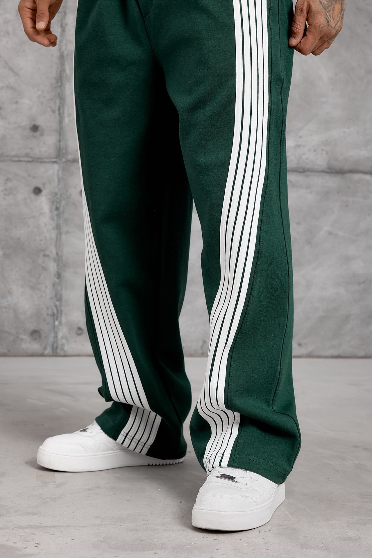 NOMARC Çizgili Geniş Paça Büzme İpli Jogger Pantolon 4