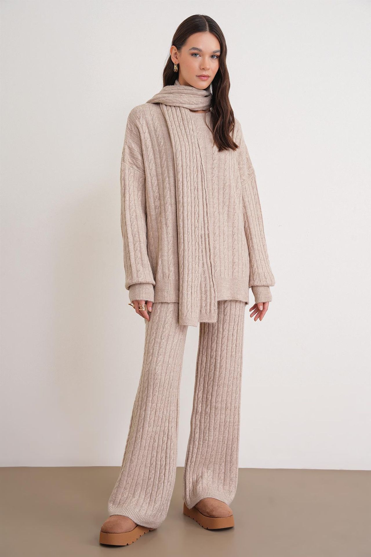 MIXRAY Oversized Hair Braid Patterned Knitwear Co-Ord Set 2