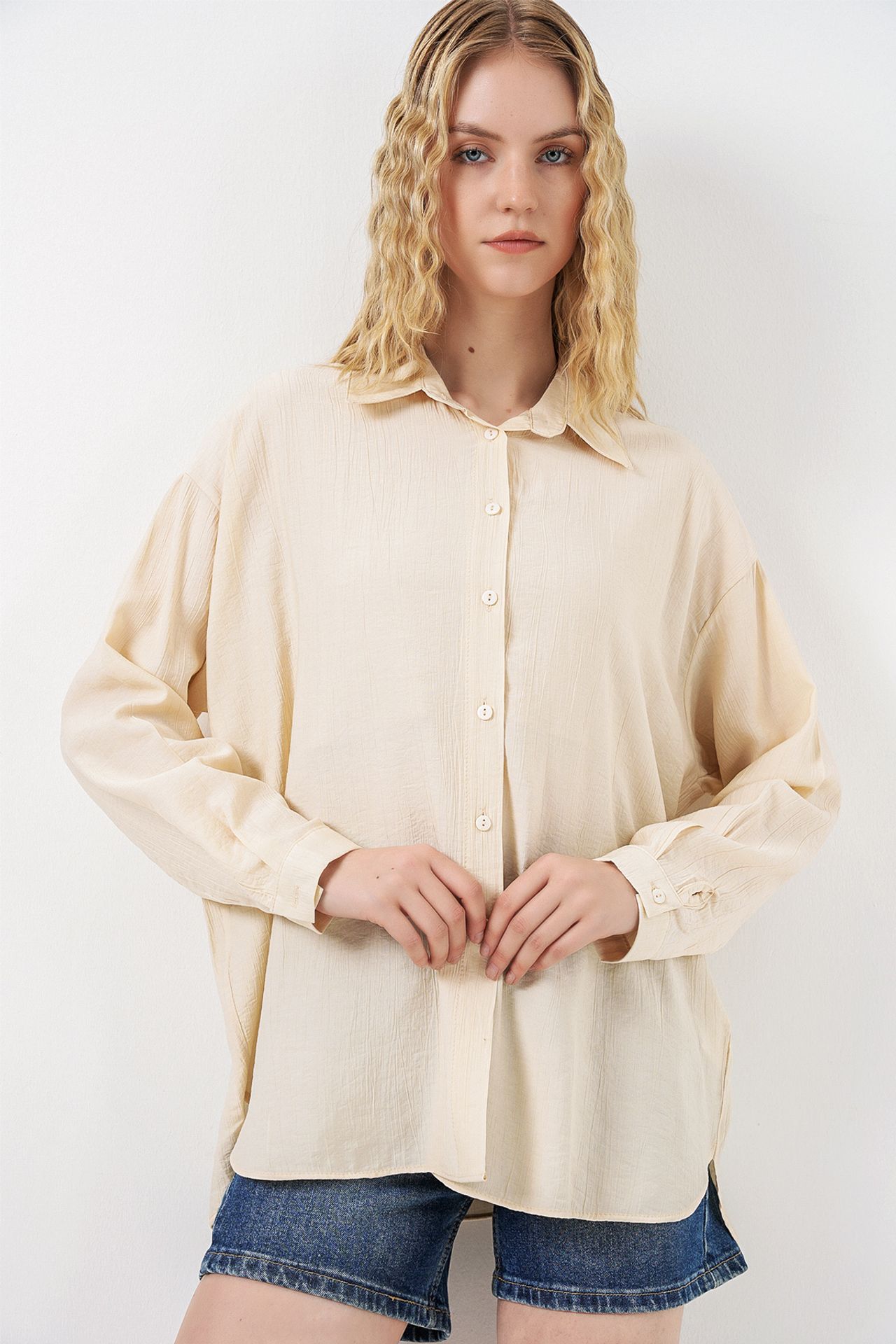 BDART Oversized Long-Sleeve Button-Up Shirt 1