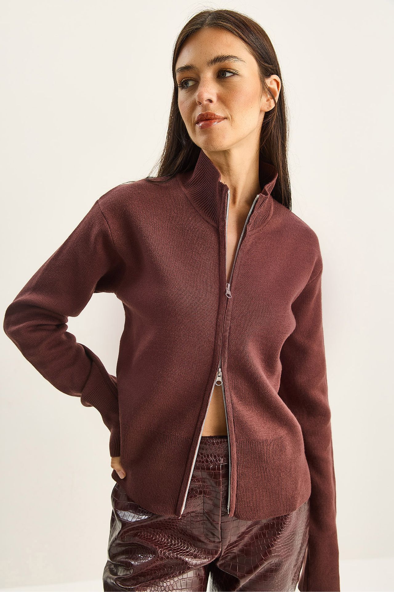 LUCCI Half Turtleneck Ribbed Knit Cardigan with Zipper 5