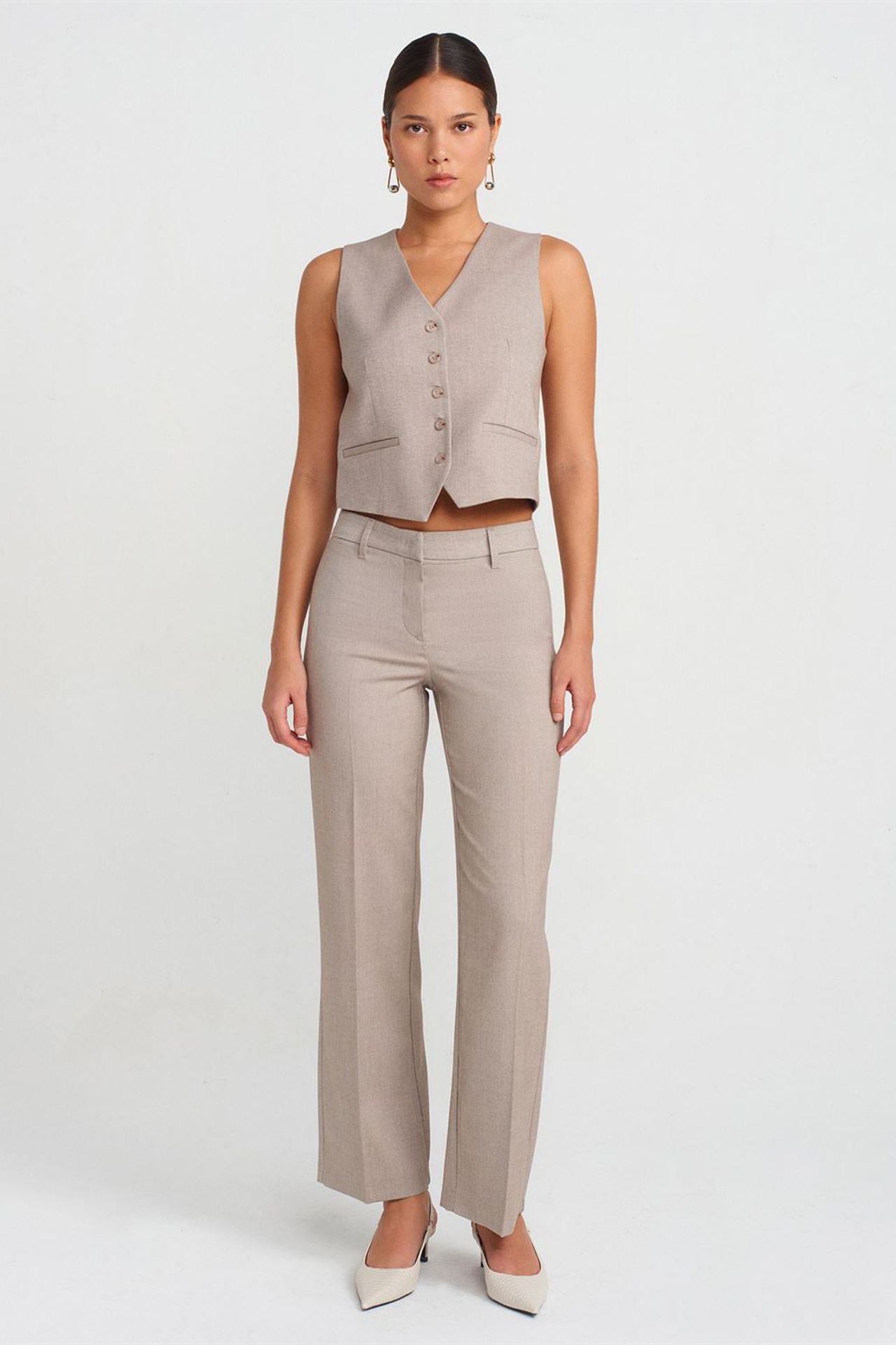 DILVIN Belted Cropped V-Neck Waistcoat 3
