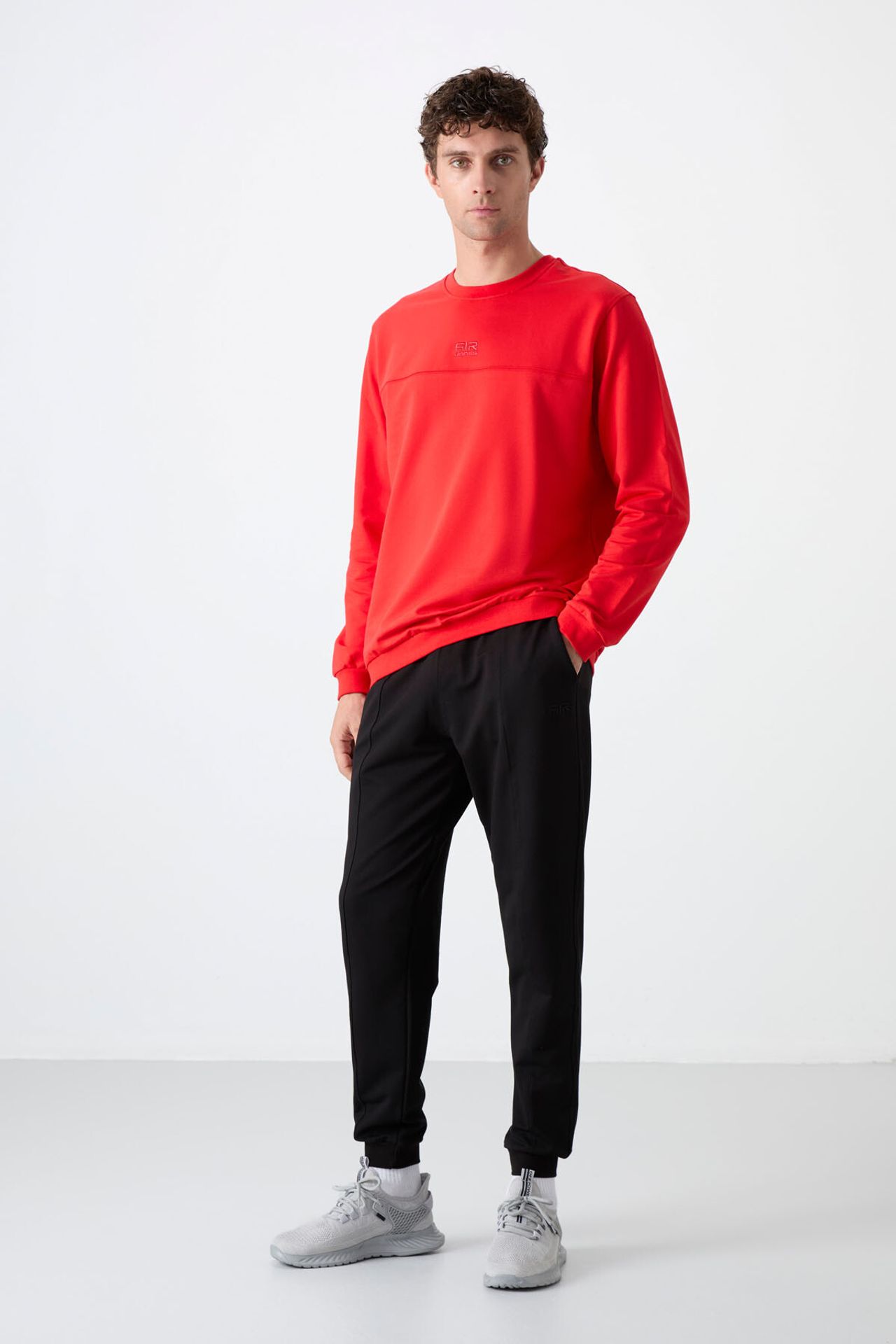 TOMMY Men's Fleece Sweatshirt And Pants Set 4