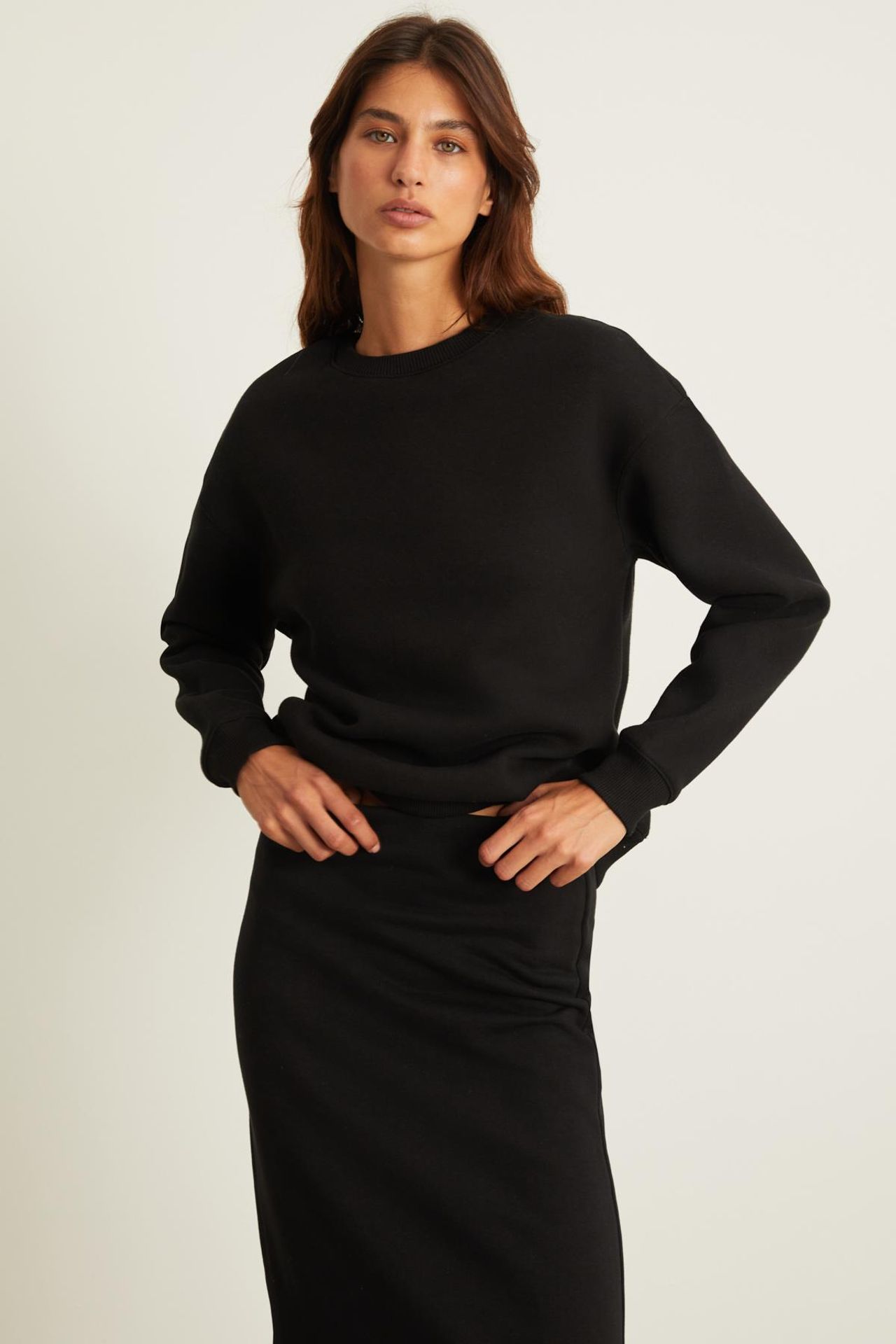 GRIMELANGE Oversized Crew Neck Sweatshirt 4