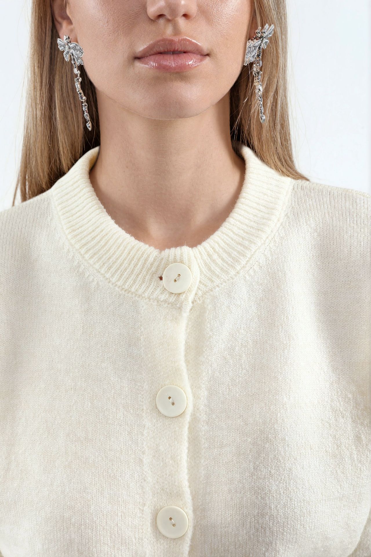 VIORNA Crop Ribbed Cardigan With Buttons 3