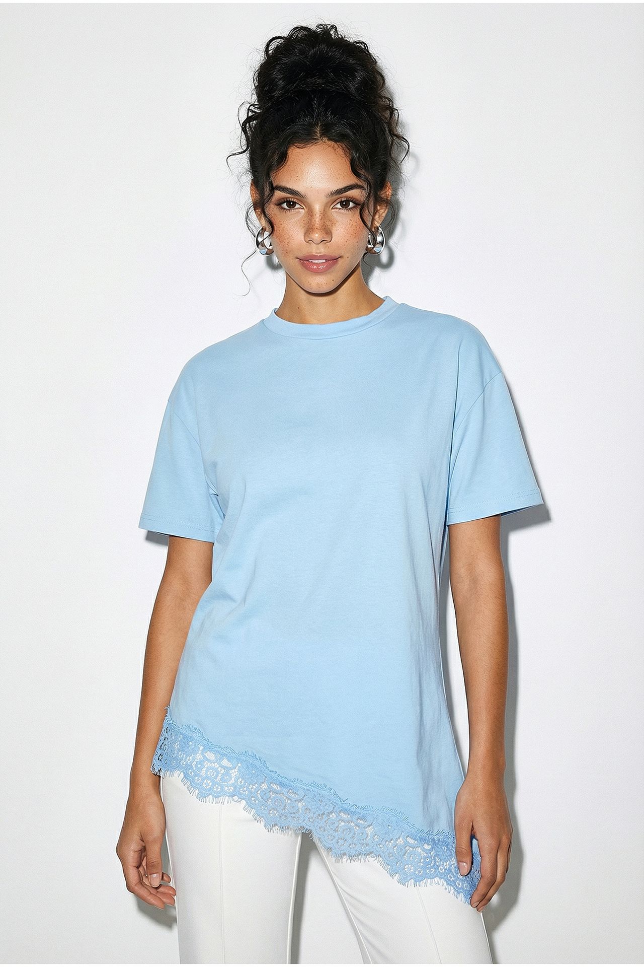 LUCCI Women's Long Loose Crew Neck T-Shirt 2