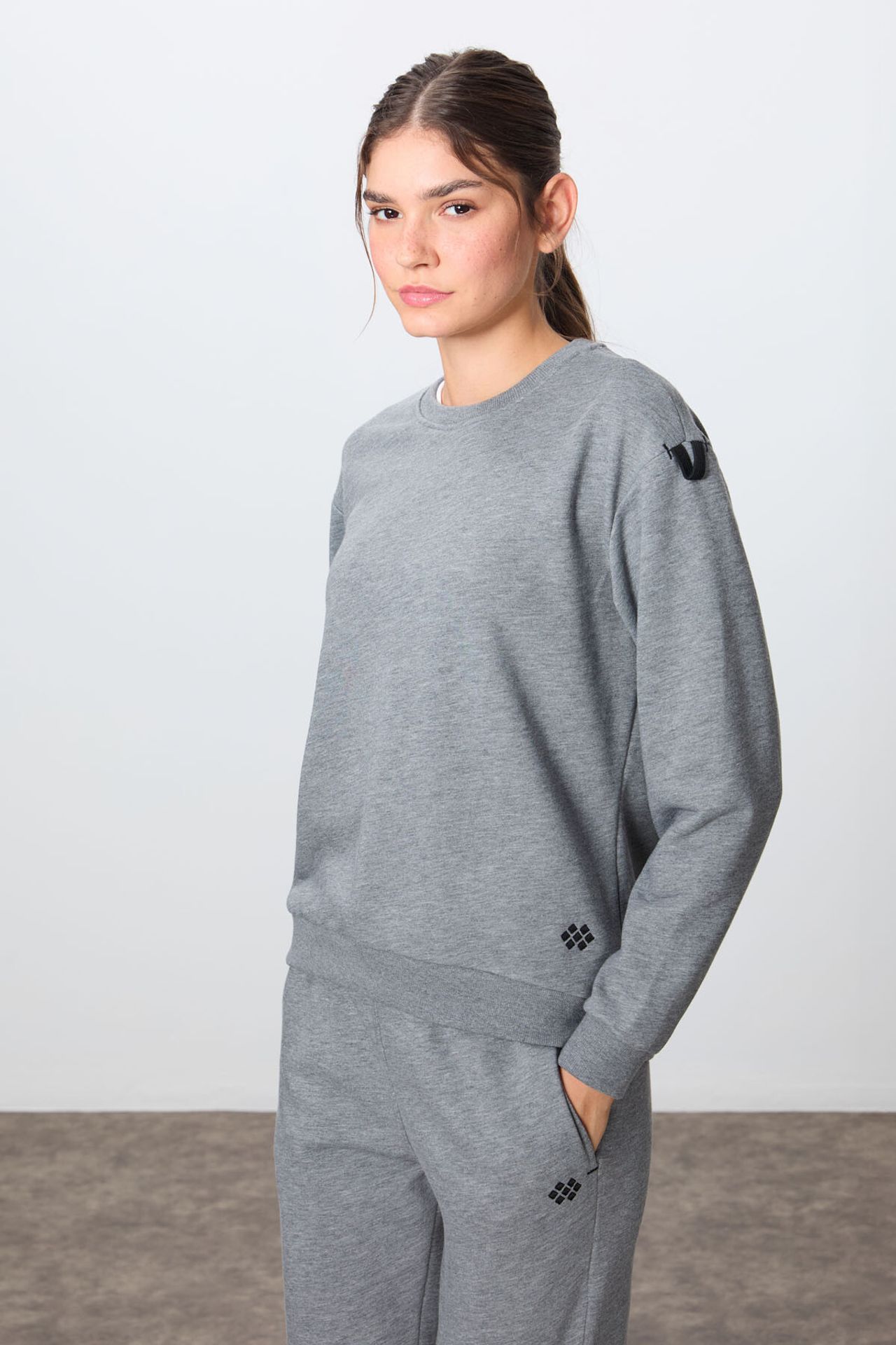 TOMMY Oversized Ribbed Sweatshirt And Pants Set 2