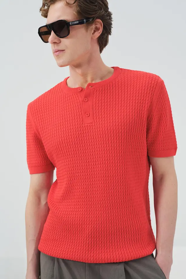 GIESTO Men's T-Shirt
