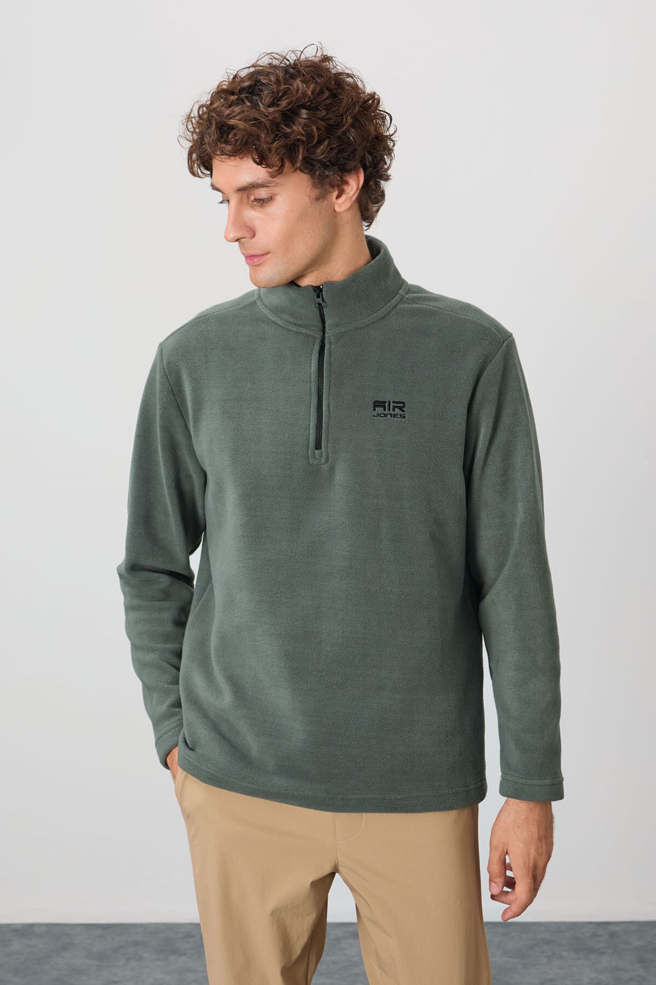 TOMMY Men's Plush Half-Zip Sweatshirt 1
