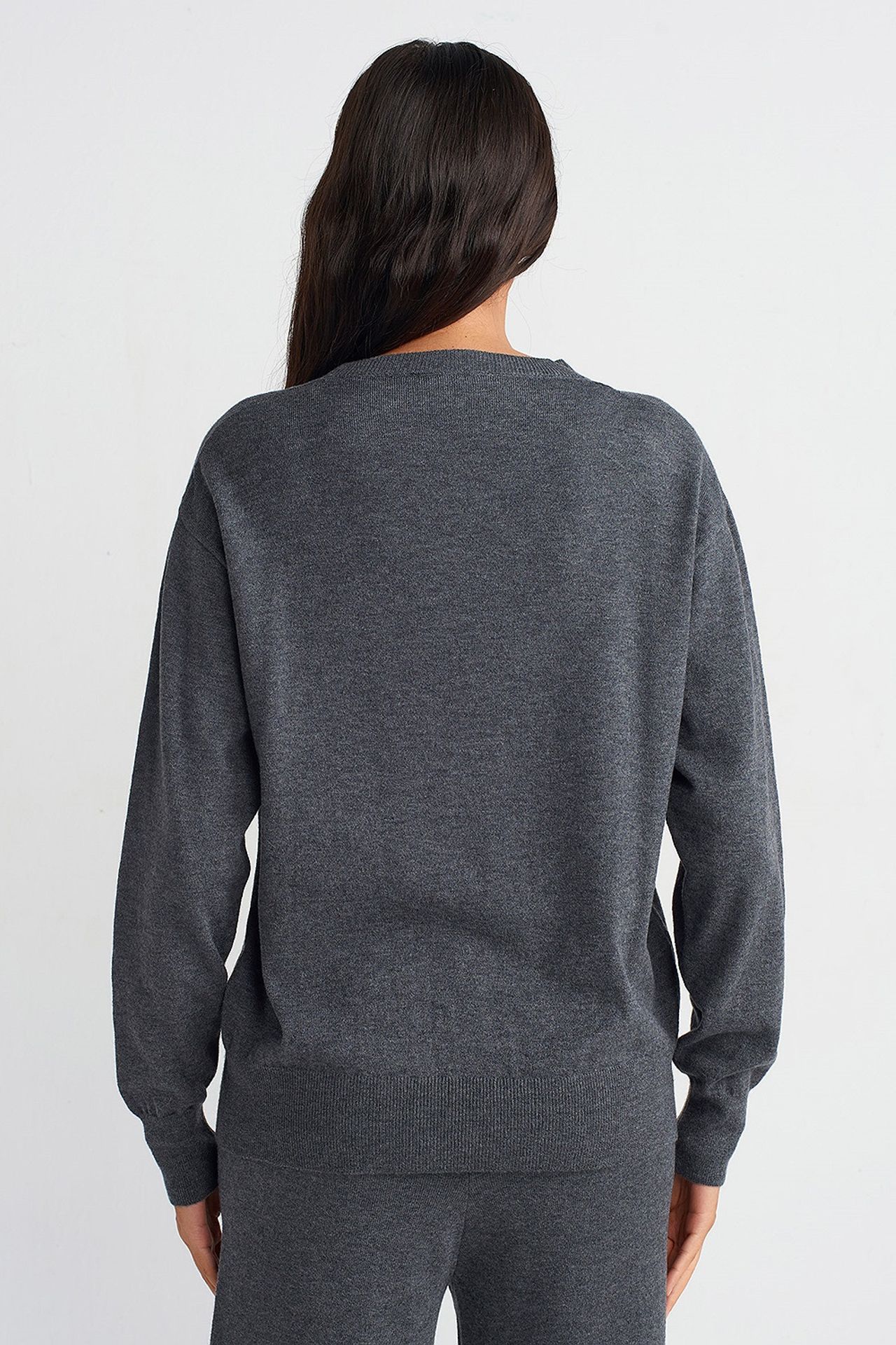 DILVIN Women's Knit Sweater 2