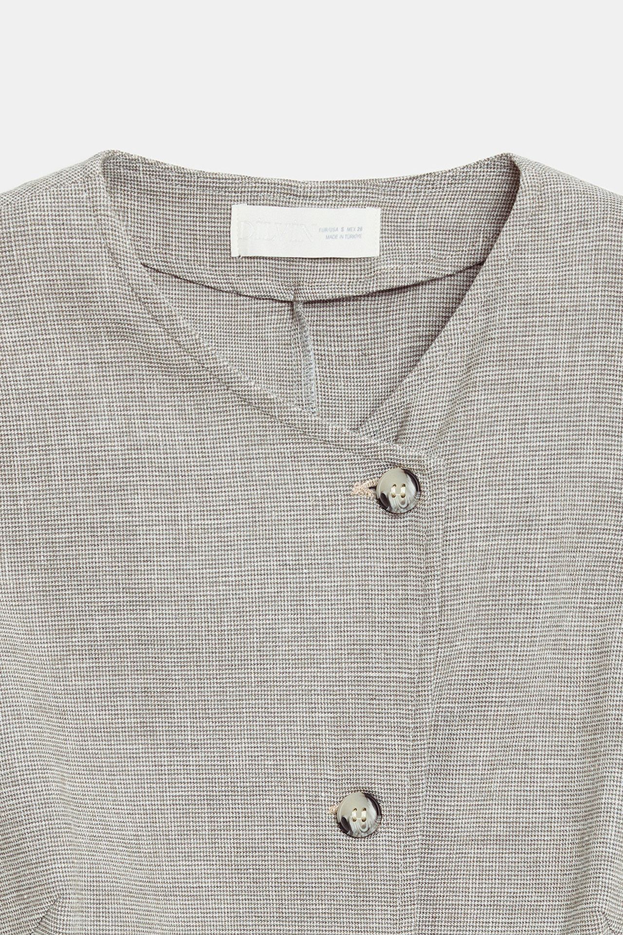 DILVIN Fitted Woven Waistcoat With Button Front 7