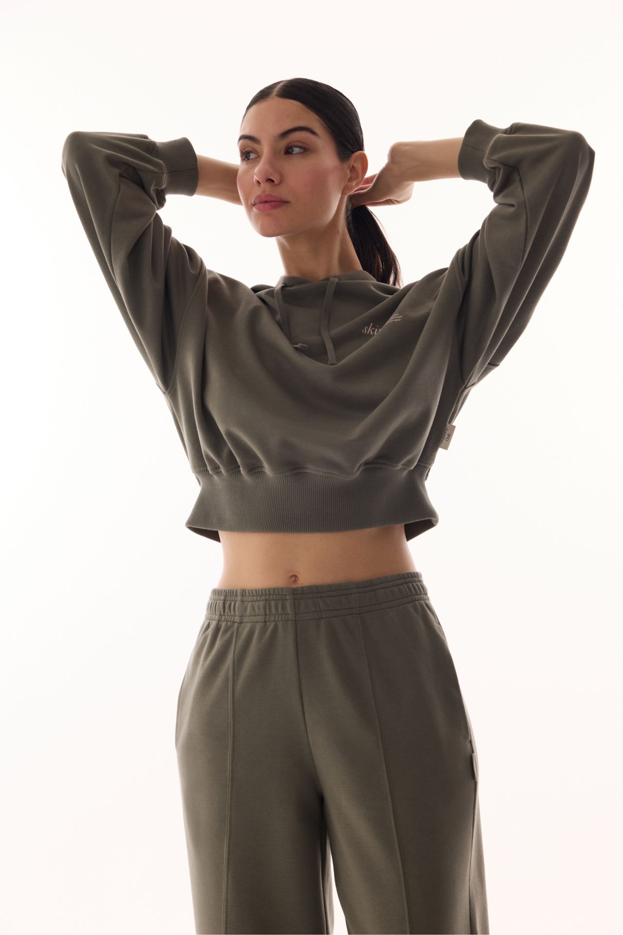 PENTI Hooded Crop Long Sleeve Sweatshirt 1