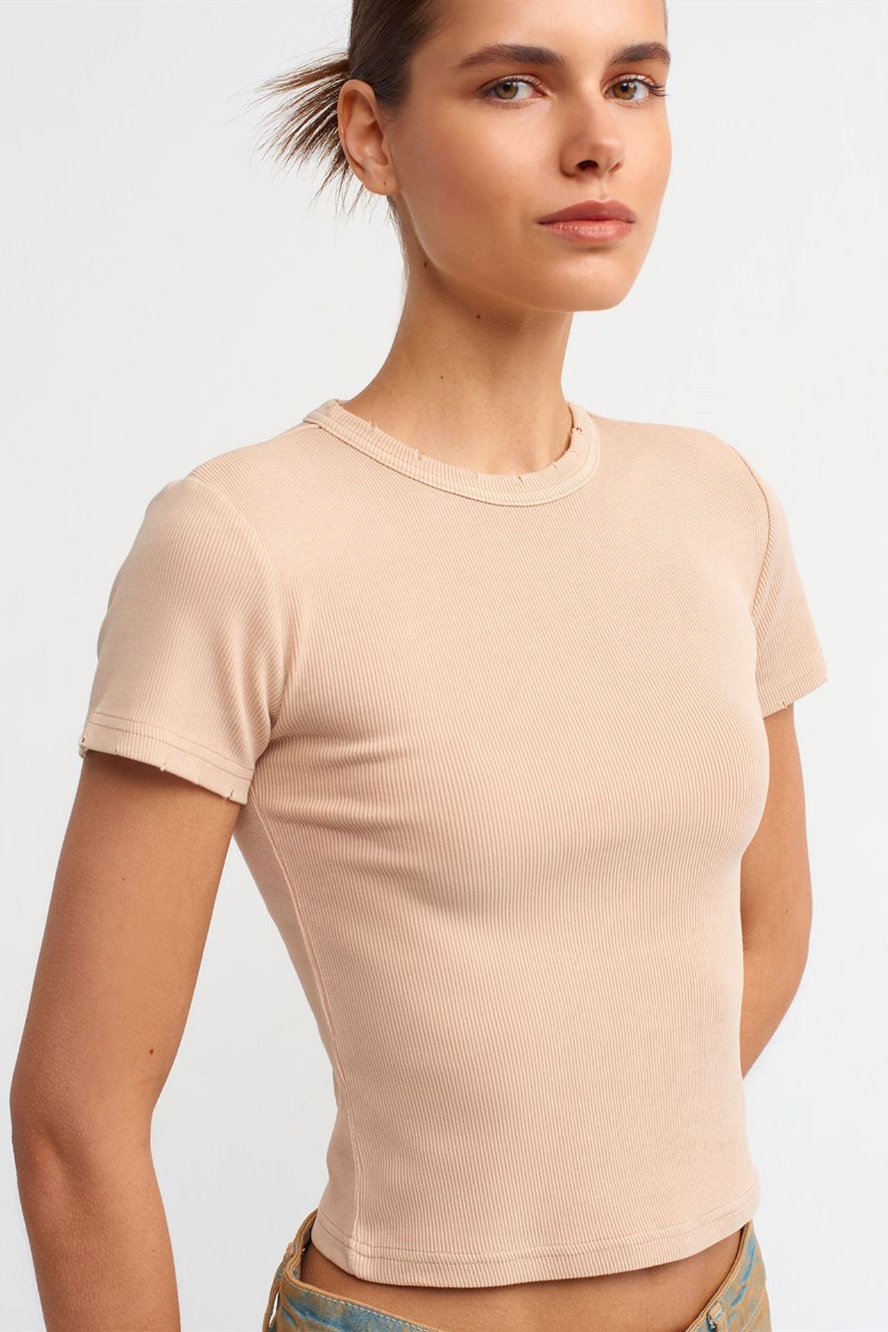 DILVIN Kadın Slim Fit Kısa Tişört 4