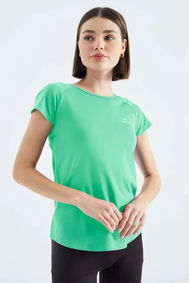 TOMMY Women's Short-Sleeve Crew Neck T-Shirt