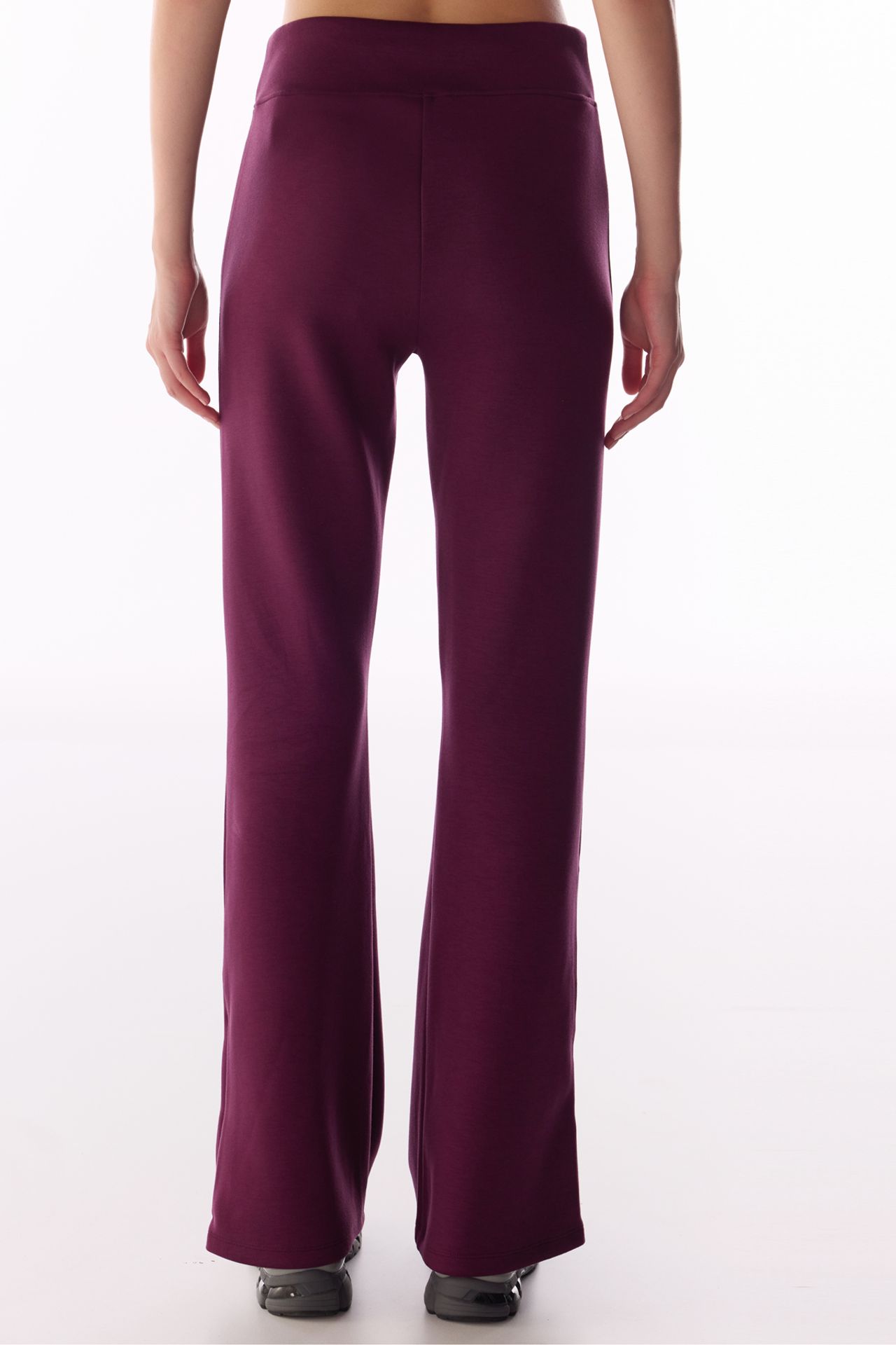 PENTI Silky Touch Flared Pants With Leg Detail 3