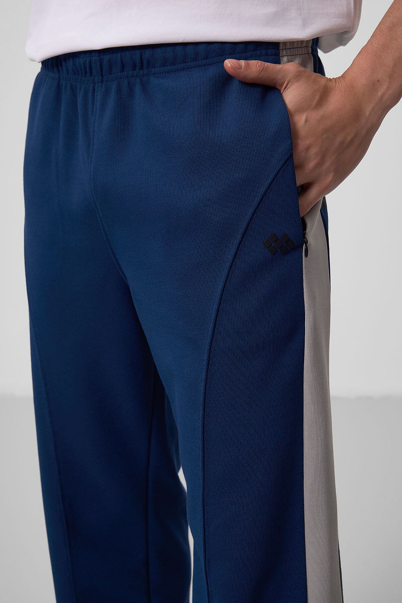 TOMMY Men's Color-Blocked Palazzo Pants 4