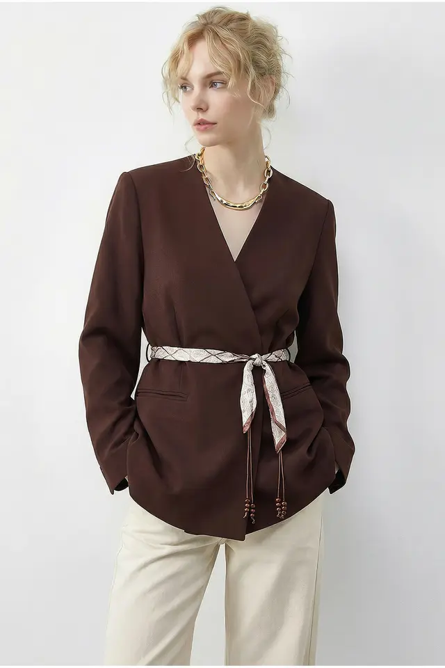 LUCCI V-Neck Belted Blazer Jacket