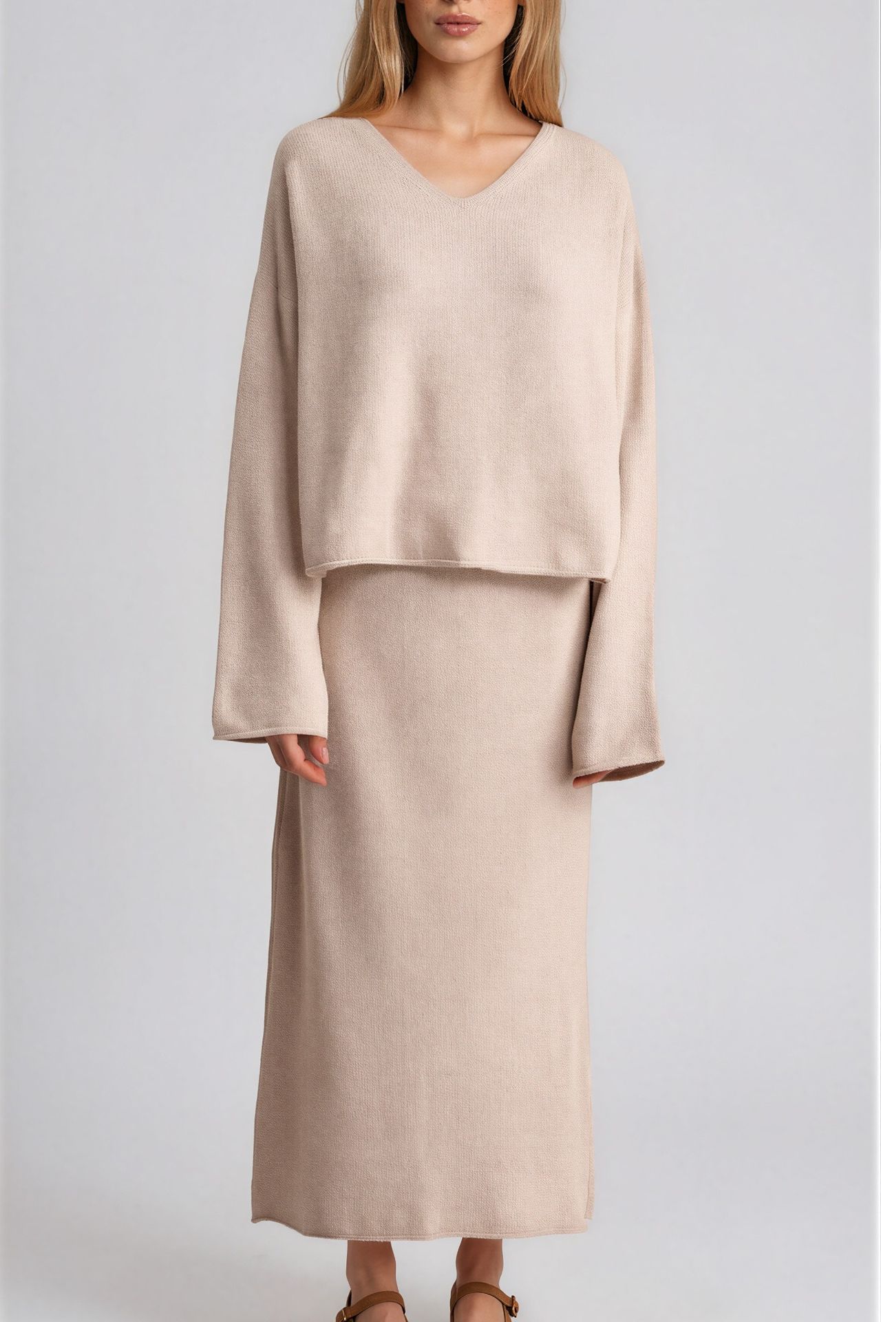 Mixray V-neck Knitwear Sweater & Skirt Co-ord Set 4