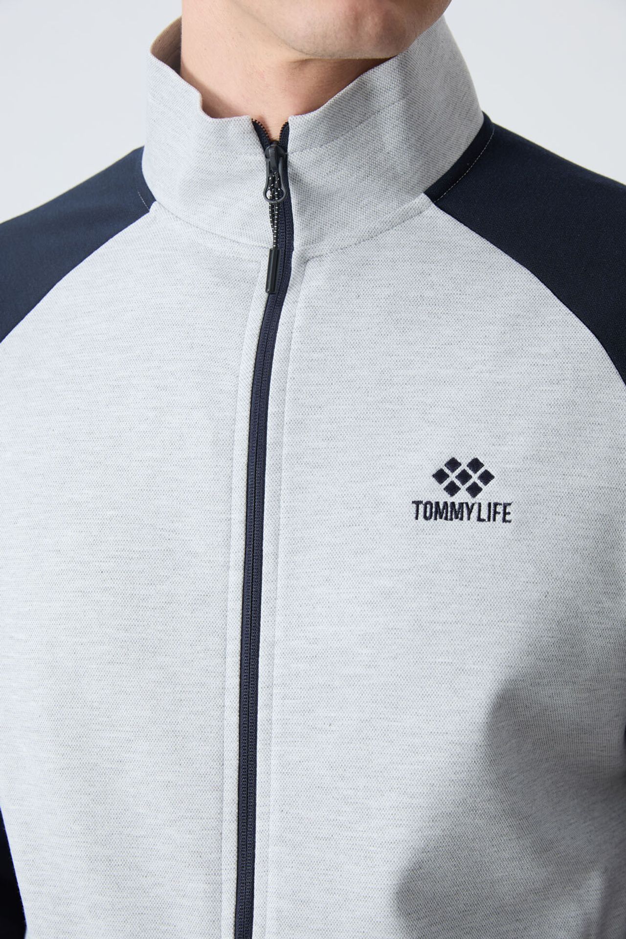 TOMMY Men's Color-blocked Knit Active Set 2