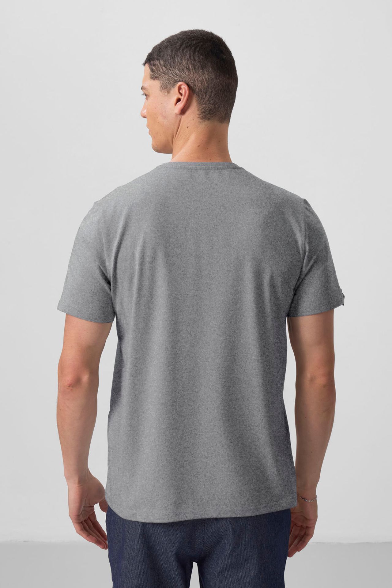 TOMMY Men's V-Neck Short Sleeve T-Shirt 6