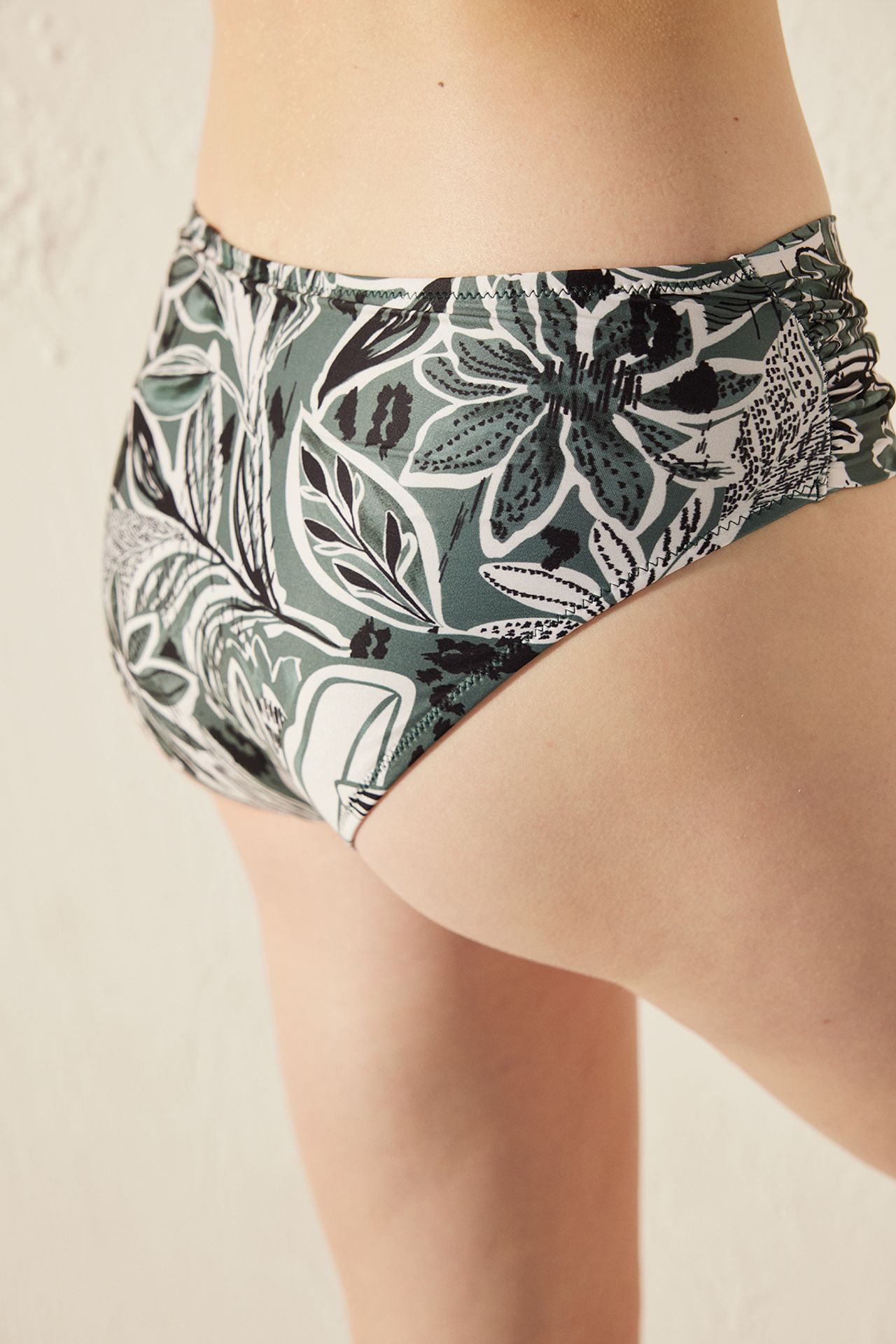 PENTI Ciamis Floral Twist Bikini Bottom