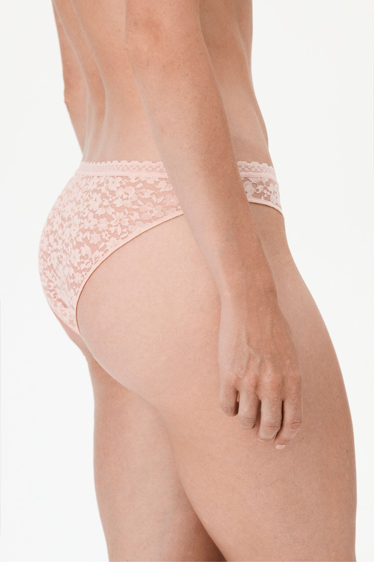 PENTI Easy Lace V-Neck Floral Brazilian Briefs 2