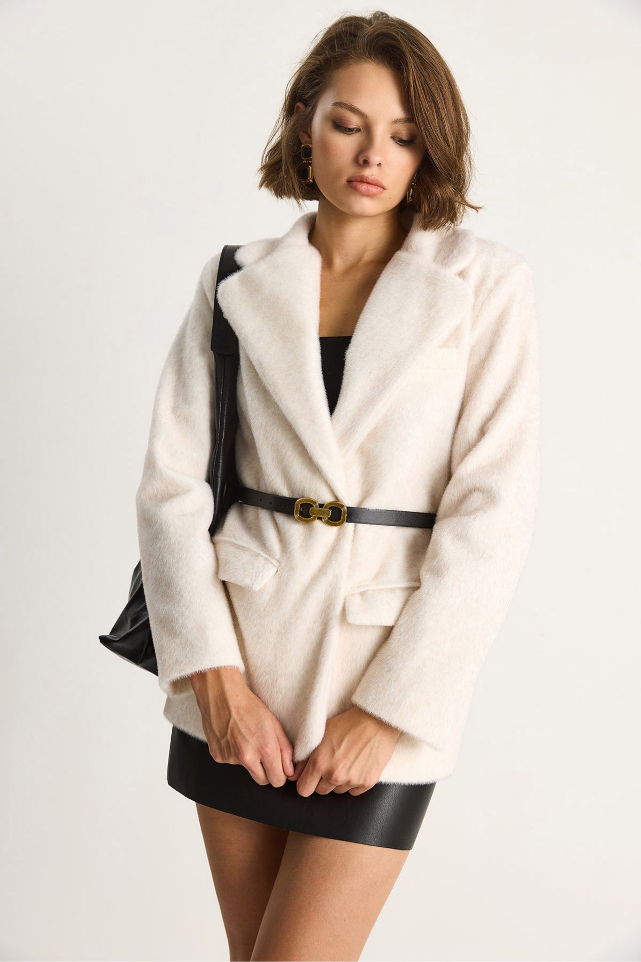 LUCCI Velvet Jacket with Belt 5