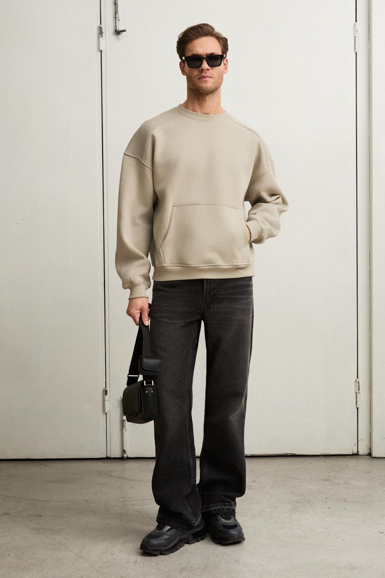 GRIMELANGE Crew Neck Pocket Sweatshirt 2