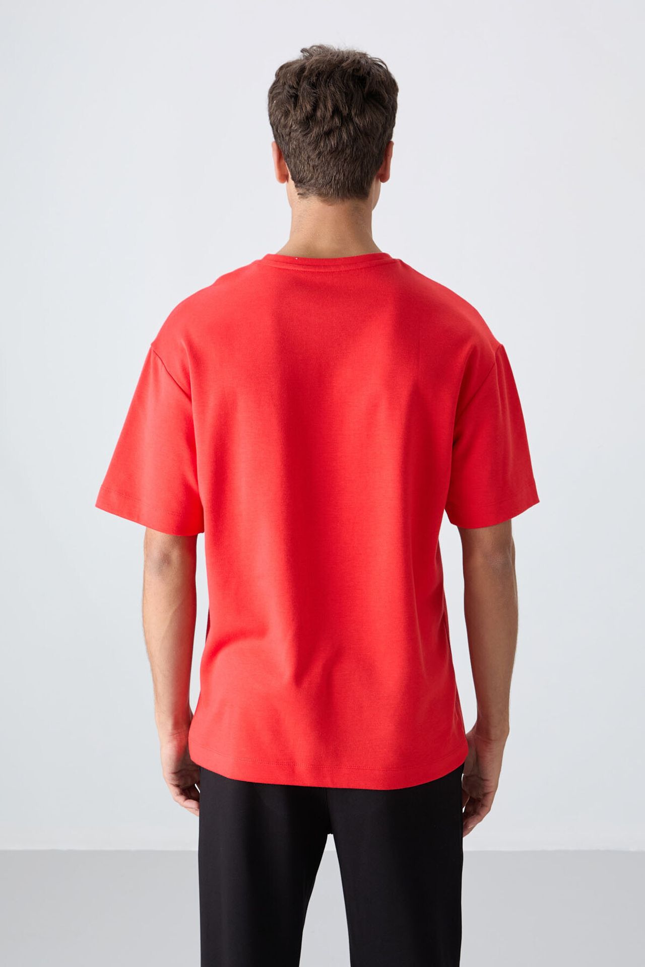 TOMMY Oversized Cotton-Blend Logo T-Shirt 5