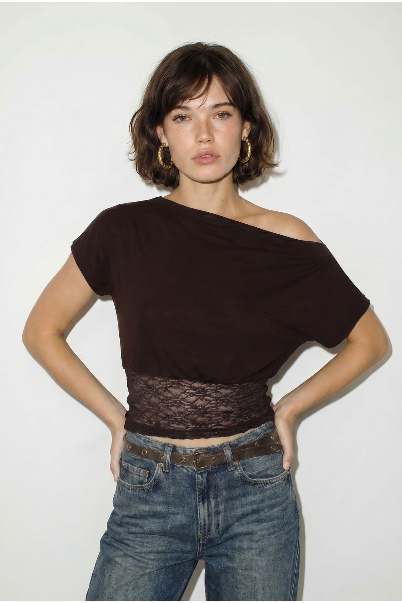 LUCCI Women’s Cropped Lace Boat-neck Blouse 2