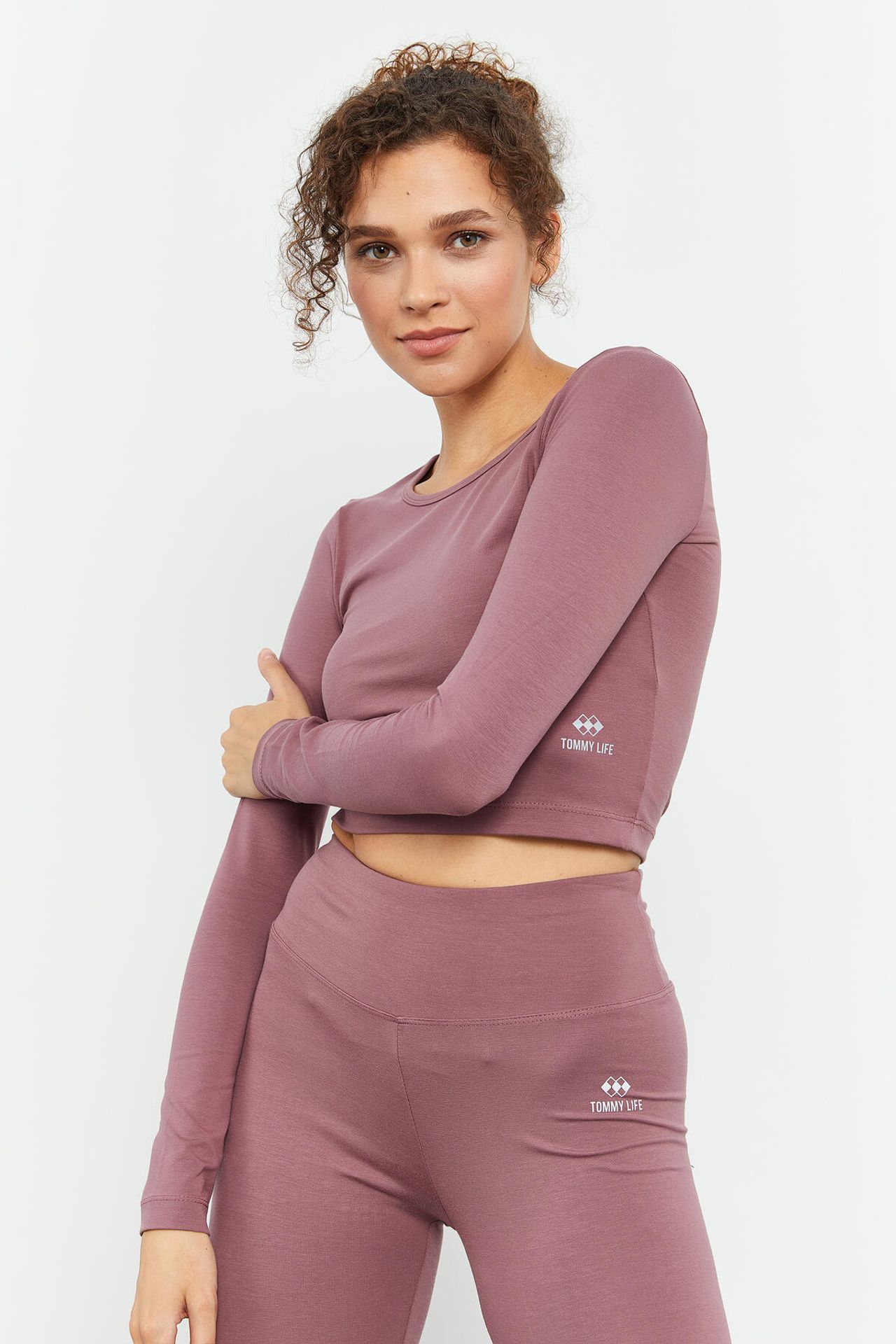 TOMMY Slim-Fit Long Sleeve Crop Top 3