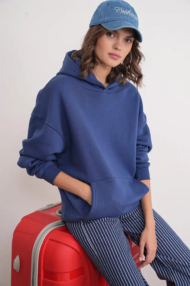 Mixray Oversized Hooded Sweatshirt with Pocket