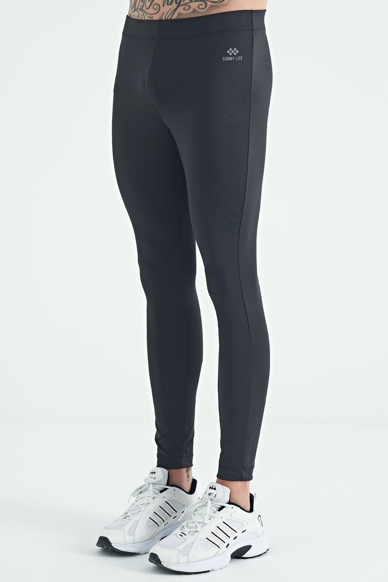 TOMMY Men's Skinny High-Waist Knit Active Pants 6