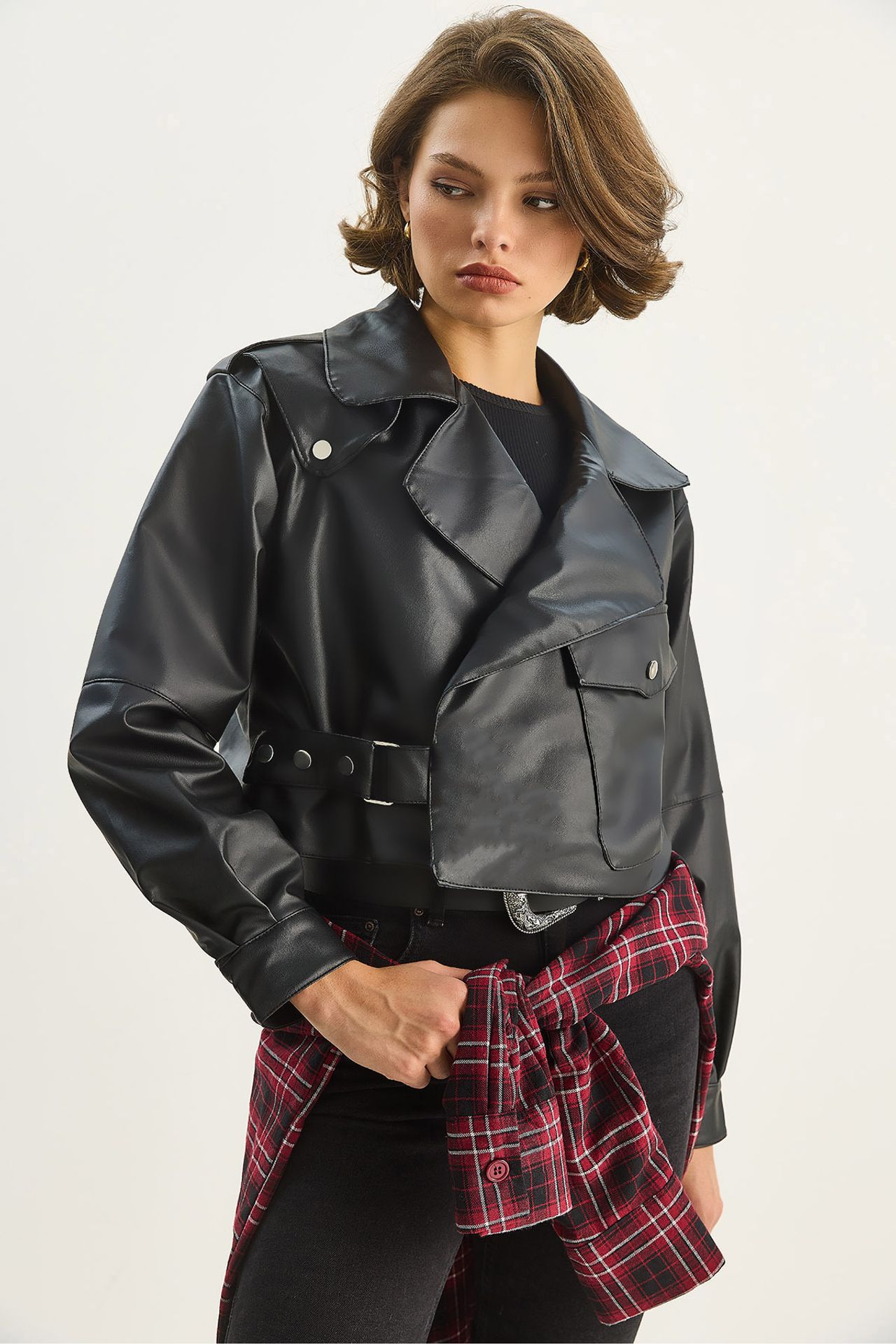 LUCCI Oversized Crop Faux Leather Jacket 4