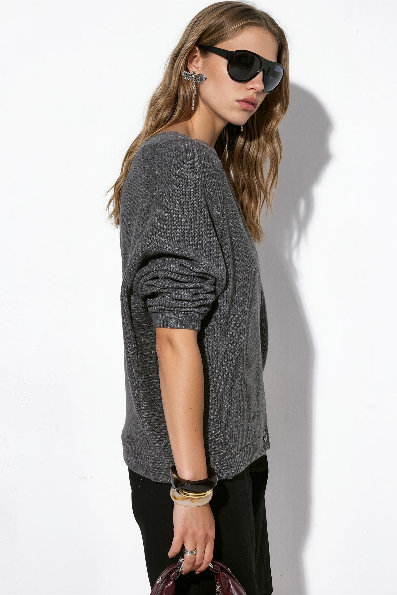 BUSEM Ribbed V-Neck Button Cardigan 2