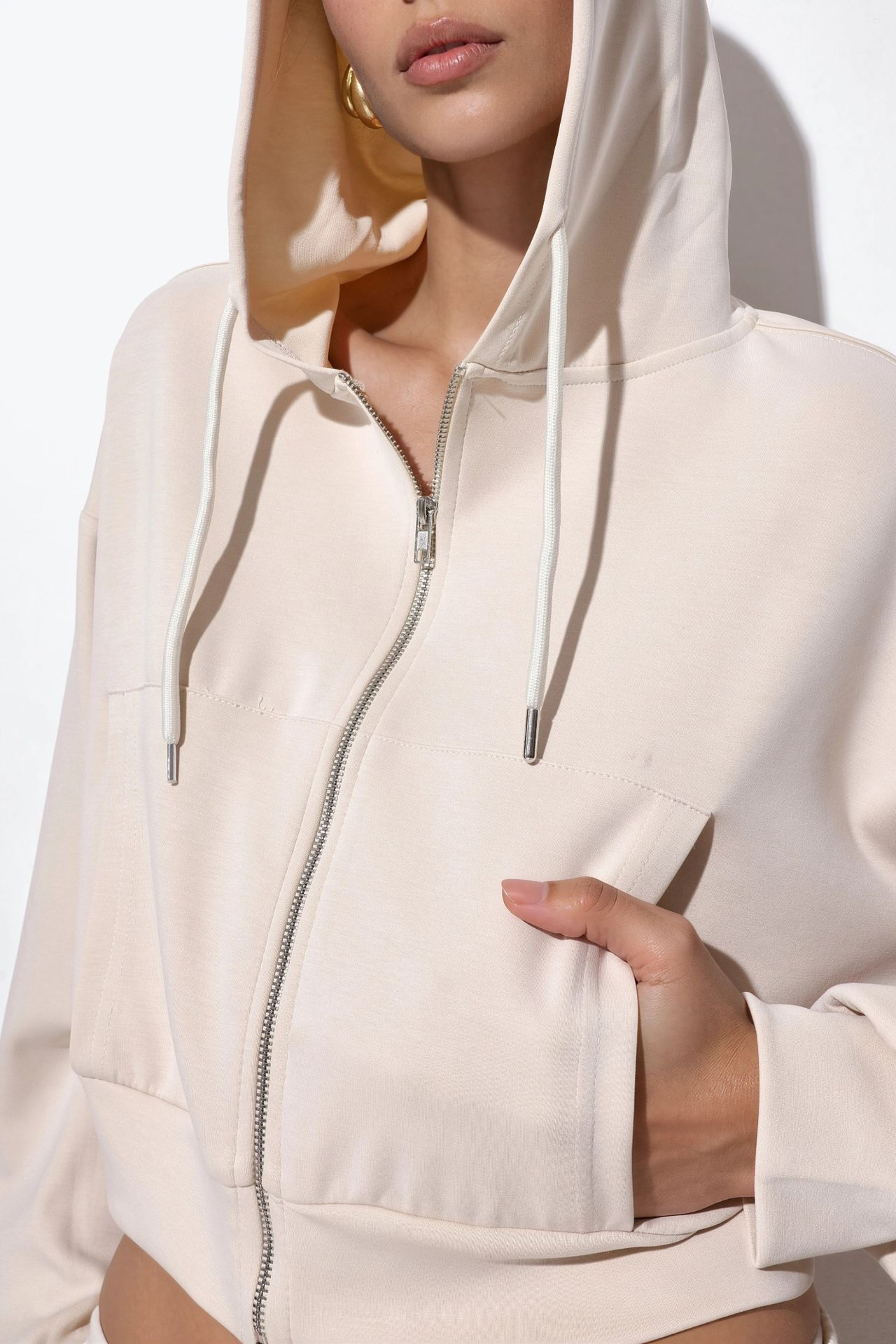 BUSEM Women's Cropped Zip Hoodie 4