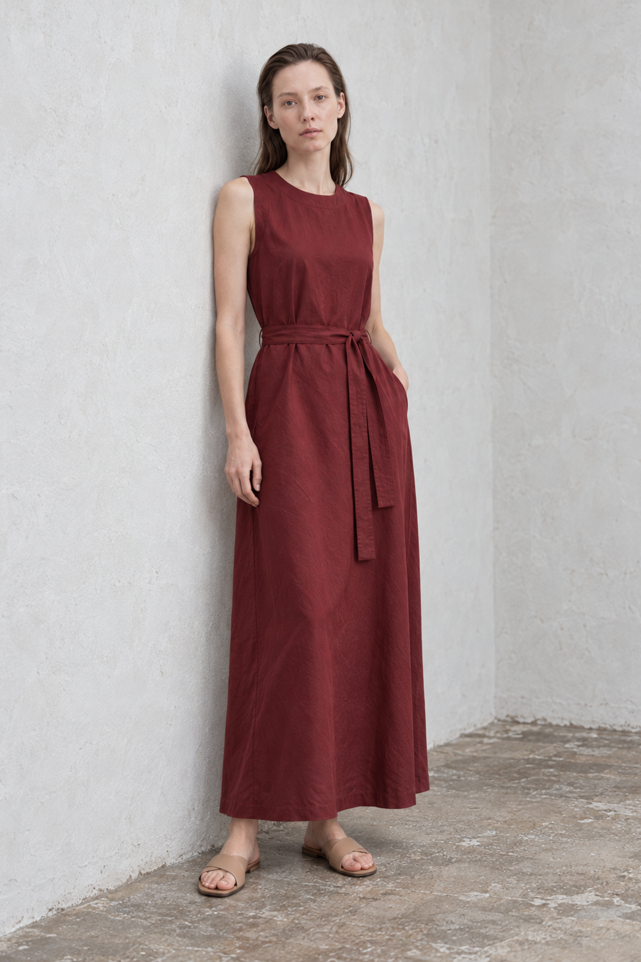 MY FASHION Belted Sleeveless Maxi Dress with Crew Neck 4