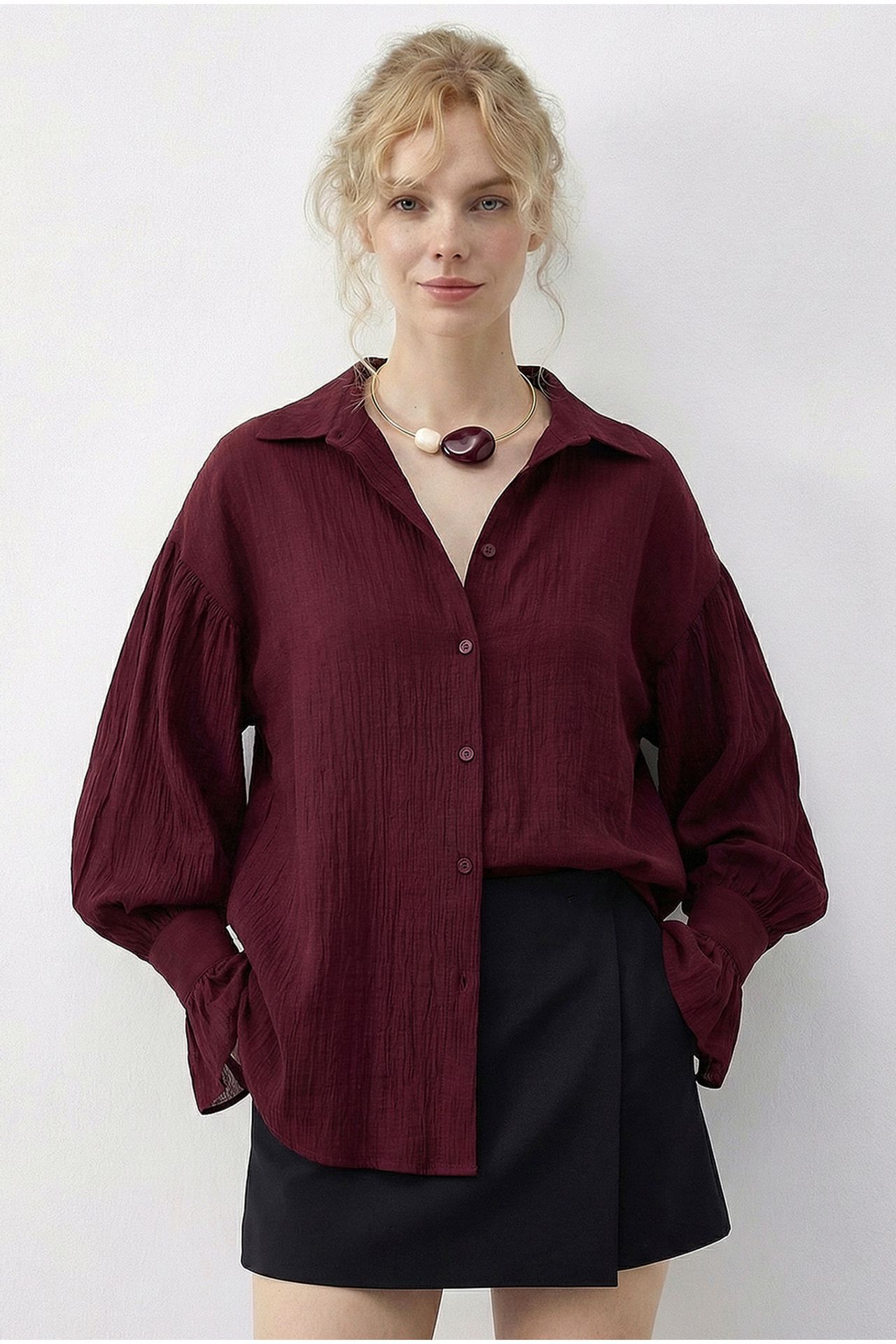 LUCCI Oversized Frilly Button-Up Shirt 3