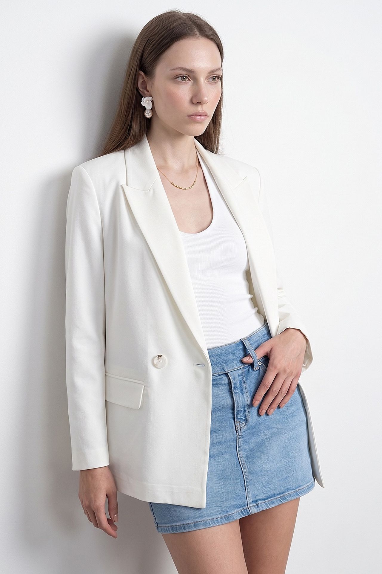 DILVIN Long Satin Shawl-collar Blazer 2
